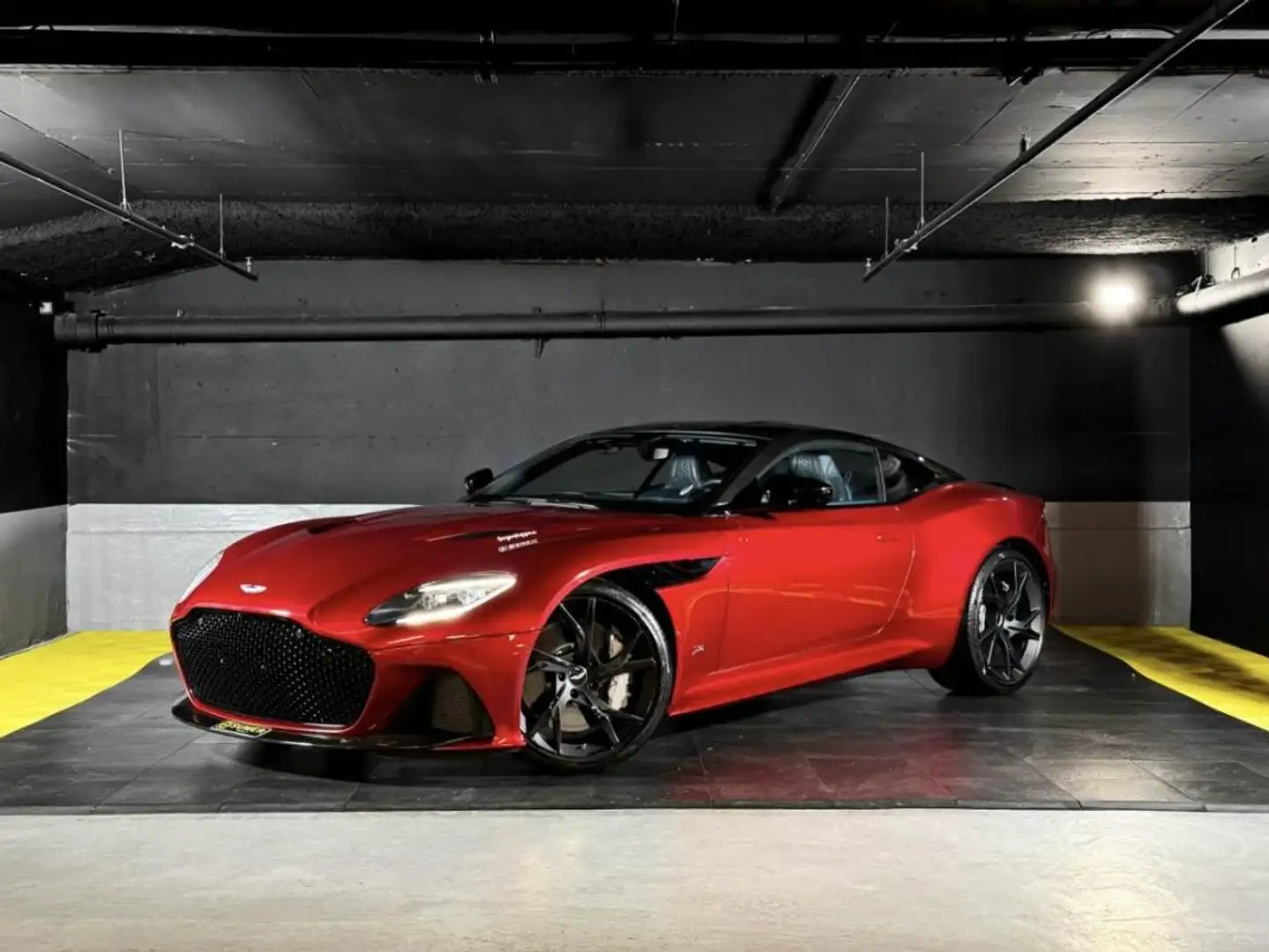 Aston Martin DBS Superleggera V12 Coupe BVA8 - 1