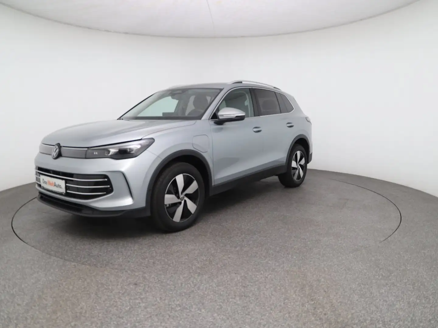 Volkswagen Tiguan Elegance eHybrid DSG 150 kW Silber - 1