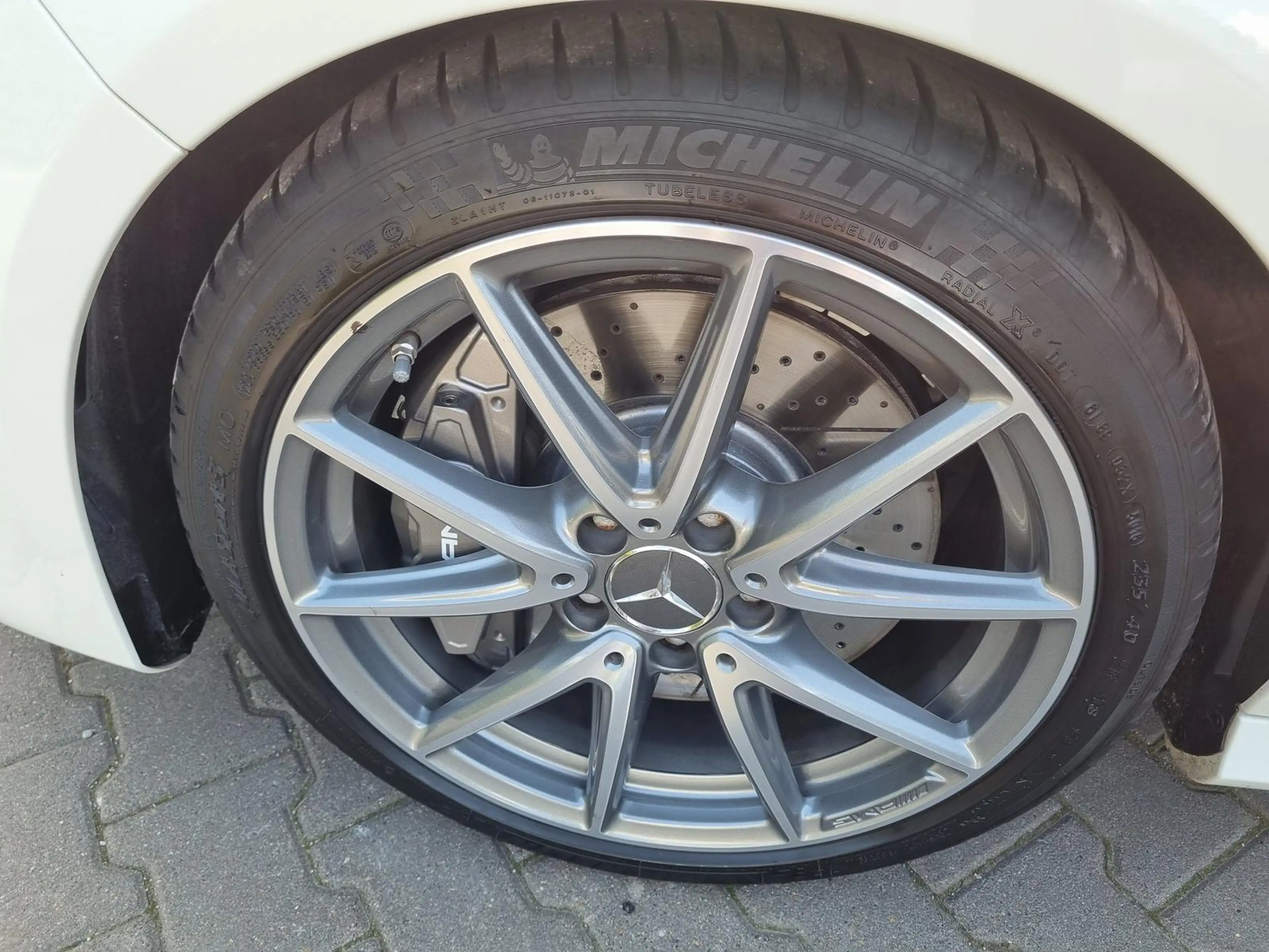 Mercedes-Benz CLA 45 AMG Shooting Brake 4-Matic *TOP* — photo 13