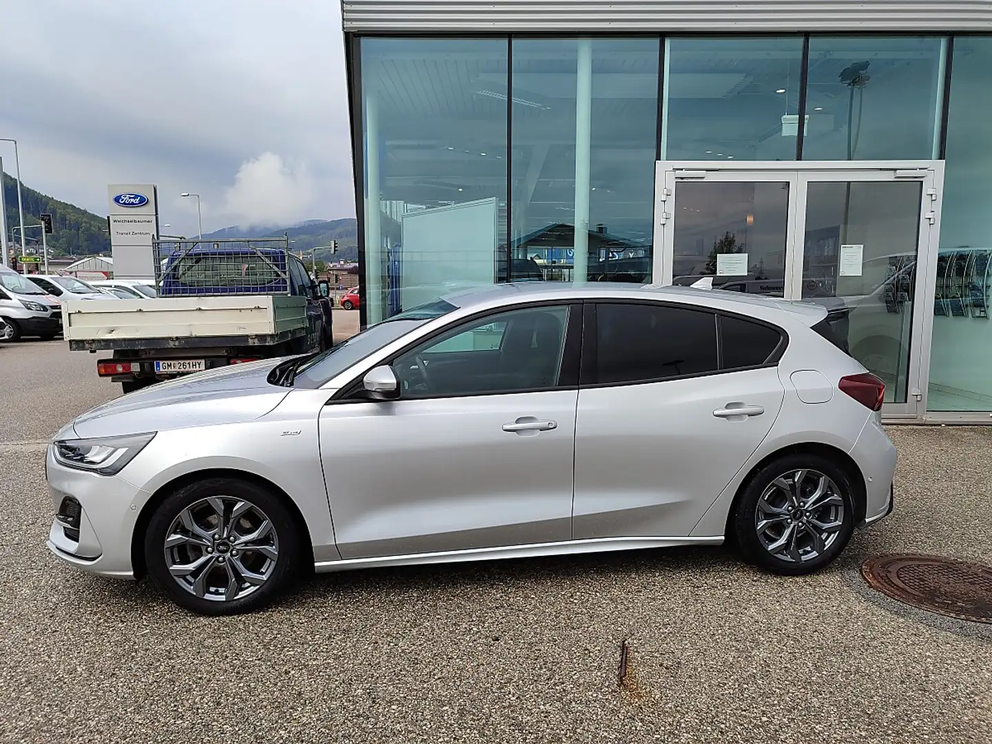Ford Focus 1,0 EcoBoost Hybrid ST-Line Silber - 2