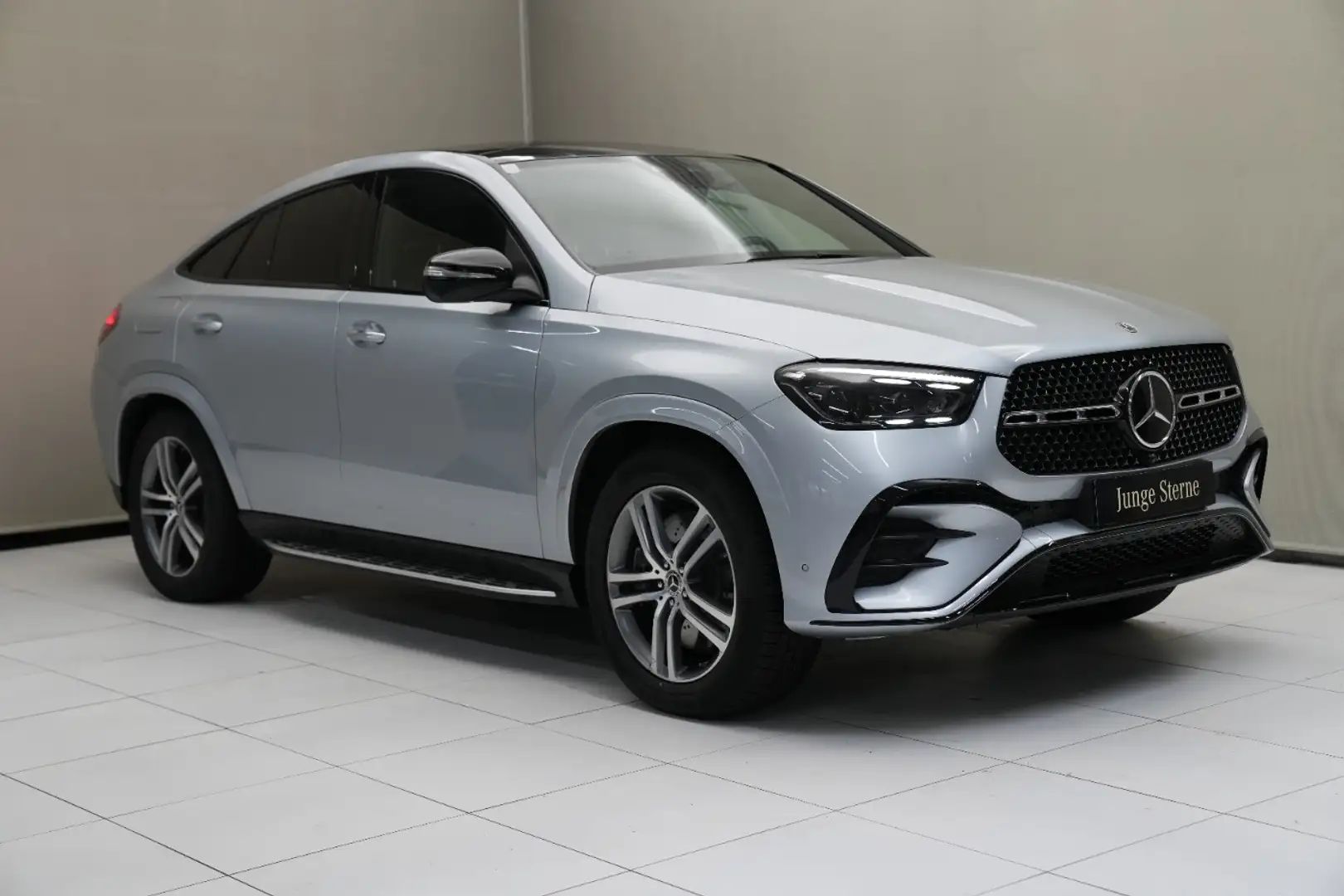 Mercedes-Benz GLE 350 de 4MATIC Coupé ACC W-Paket Sport S-Sitz Ezüst - 2
