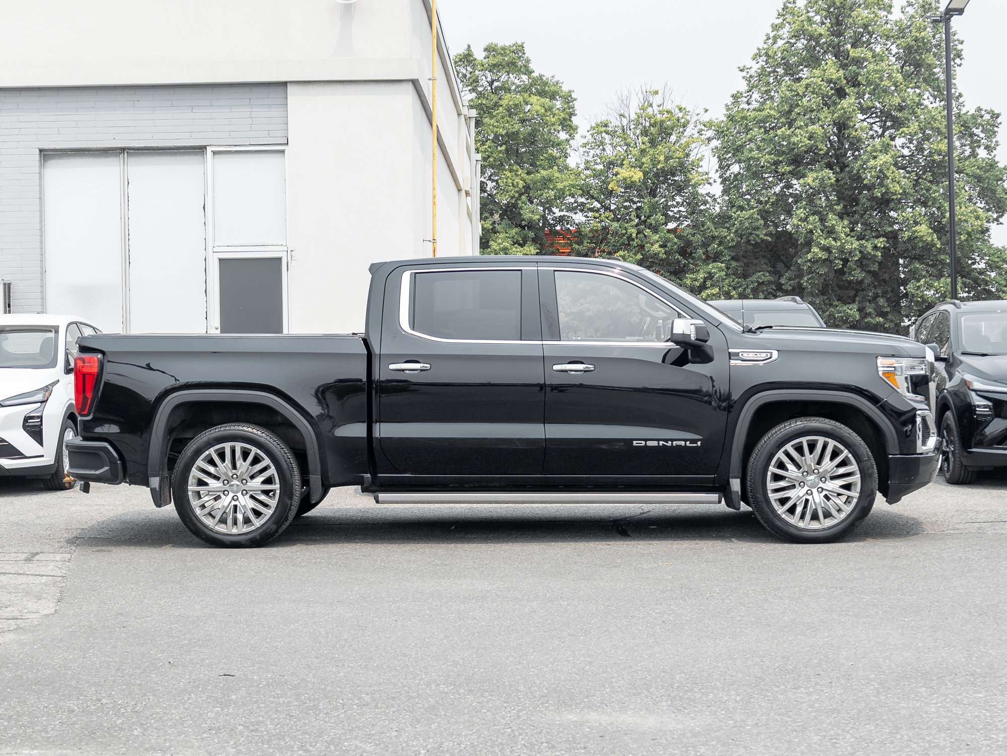 used 2019 GMC Sierra 1500 car, priced at $37,895