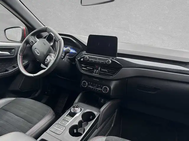 Ford Kuga view 4