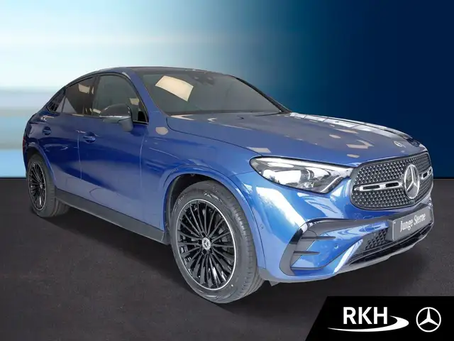 Mercedes-Benz GLC view 2