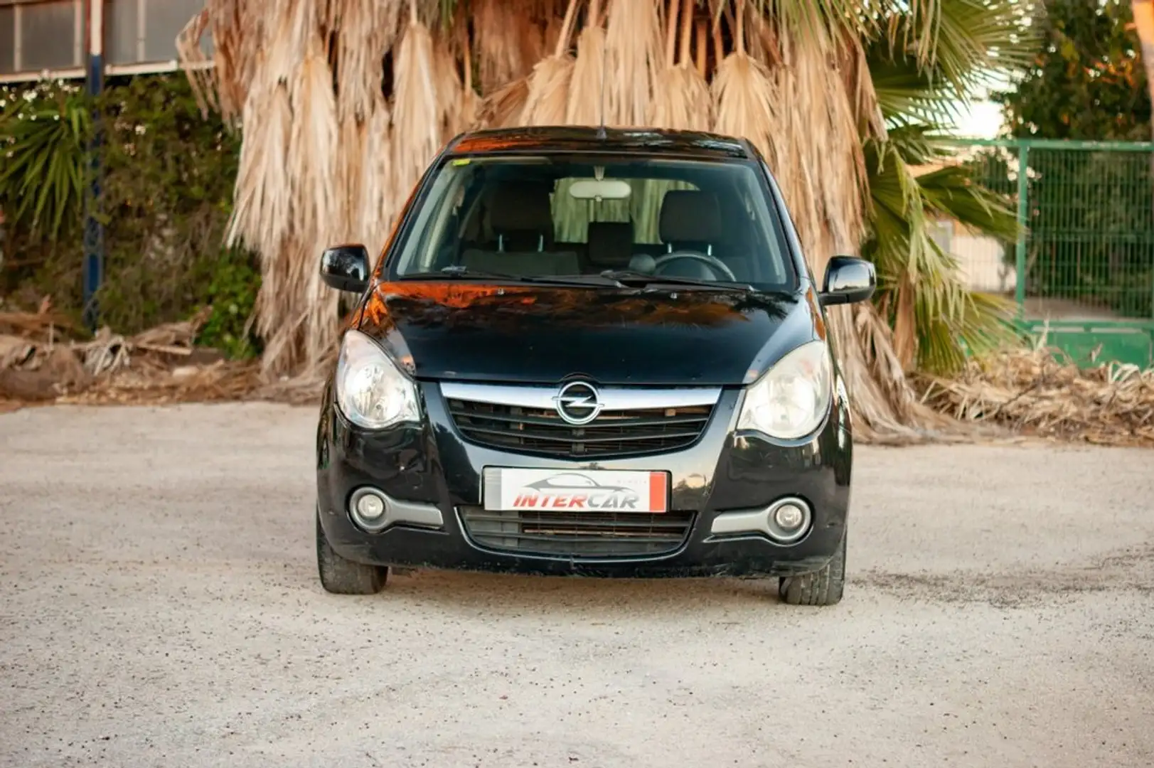 Opel Agila 1.2 16V Enjoy Schwarz - 2