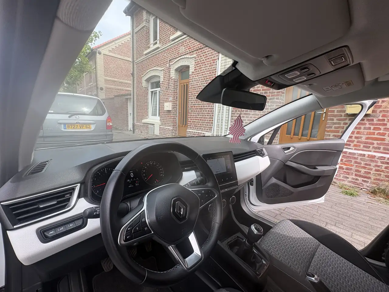 Renault Clio Citadine 5 portes — photo 5