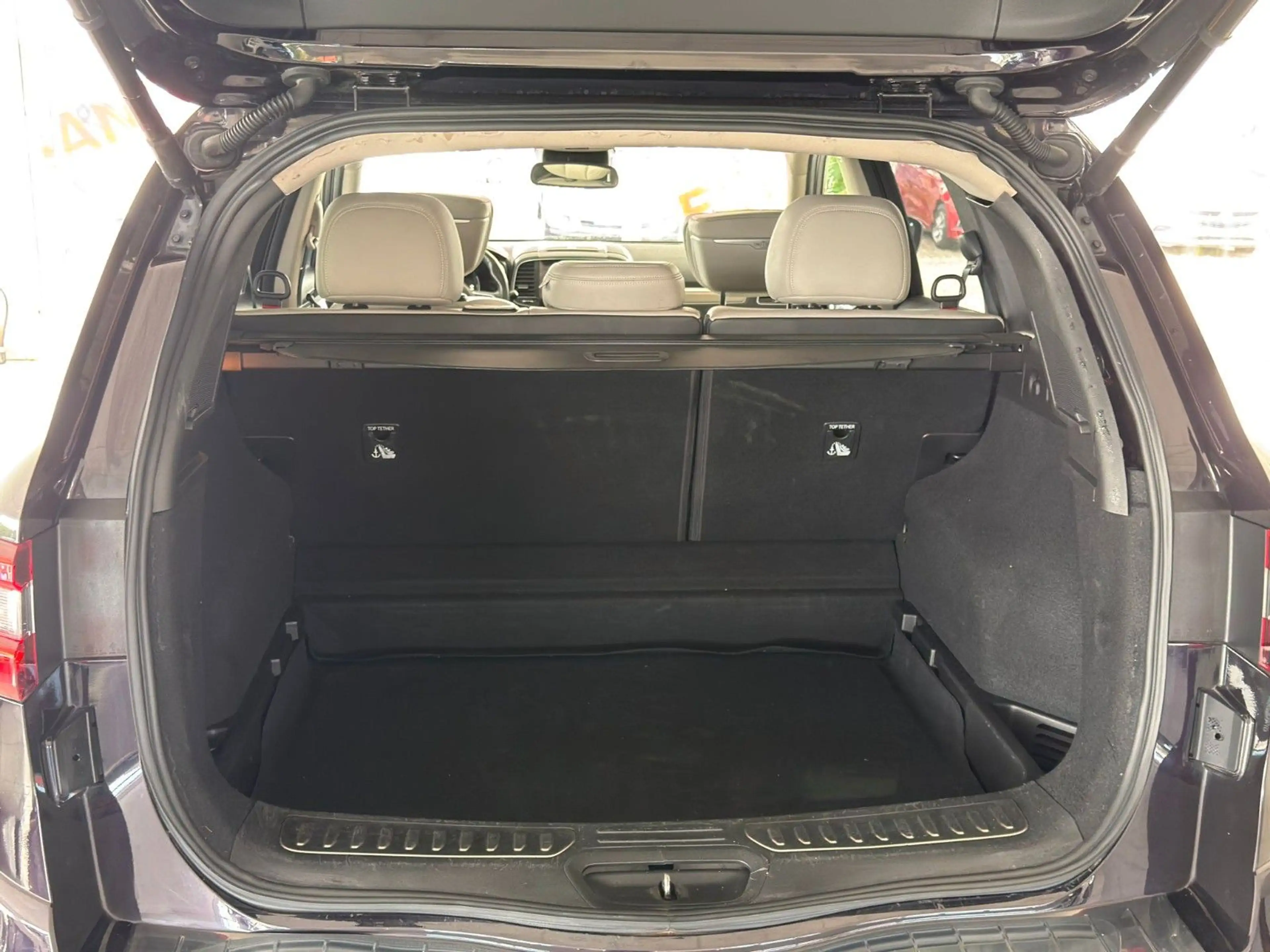 Renault Koleos Initiale Paris+Pano+Kamera+Navi+Sitzkühl — photo 8