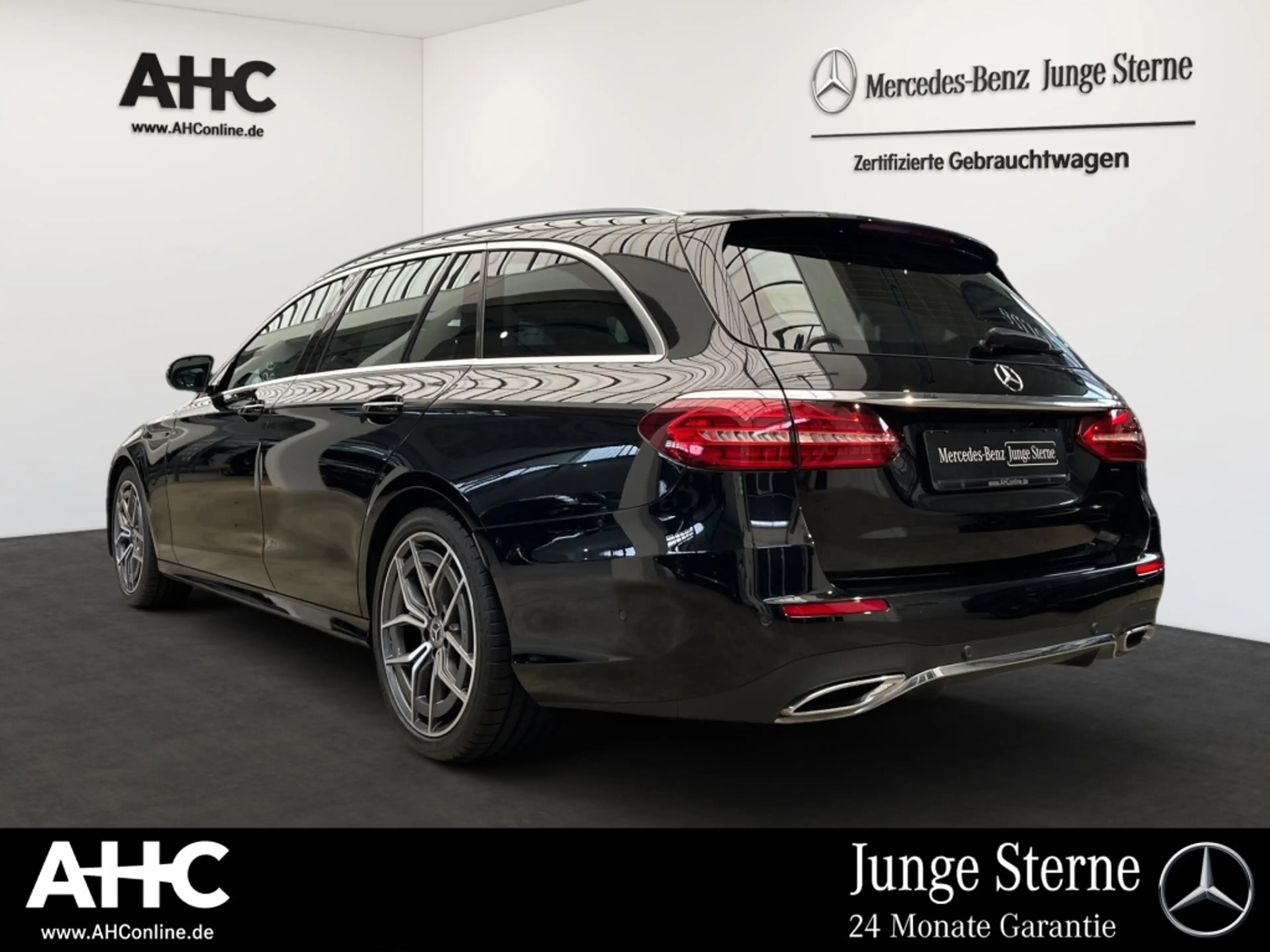 Mercedes-Benz E 400 dT 4M AMG AHK Totwi. LED SHZ Sport Ambie. — photo 4