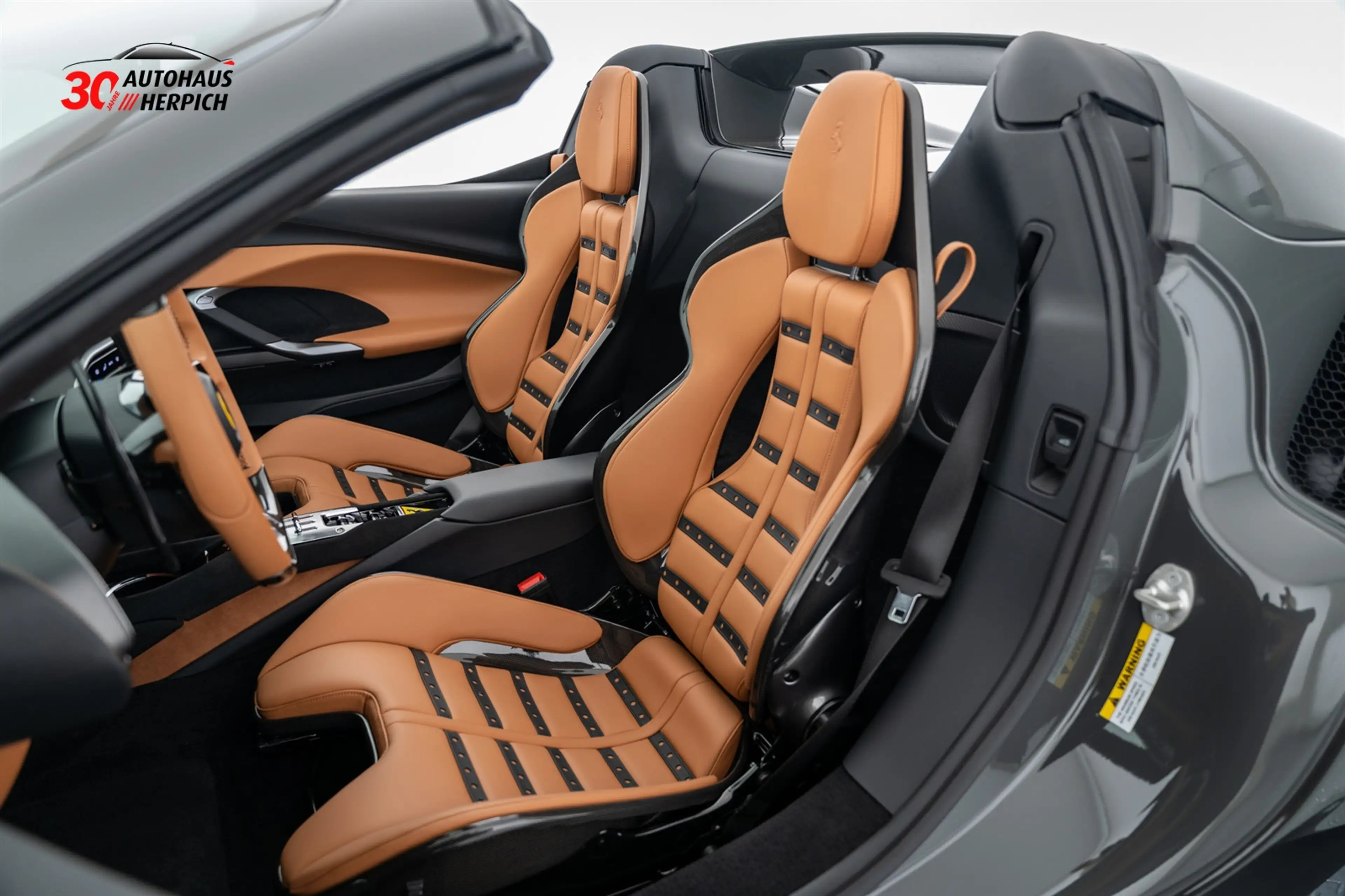 Ferrari 296 SCURO LIFT JBL ACC DAYTONA-RACING-SEATS — photo 10