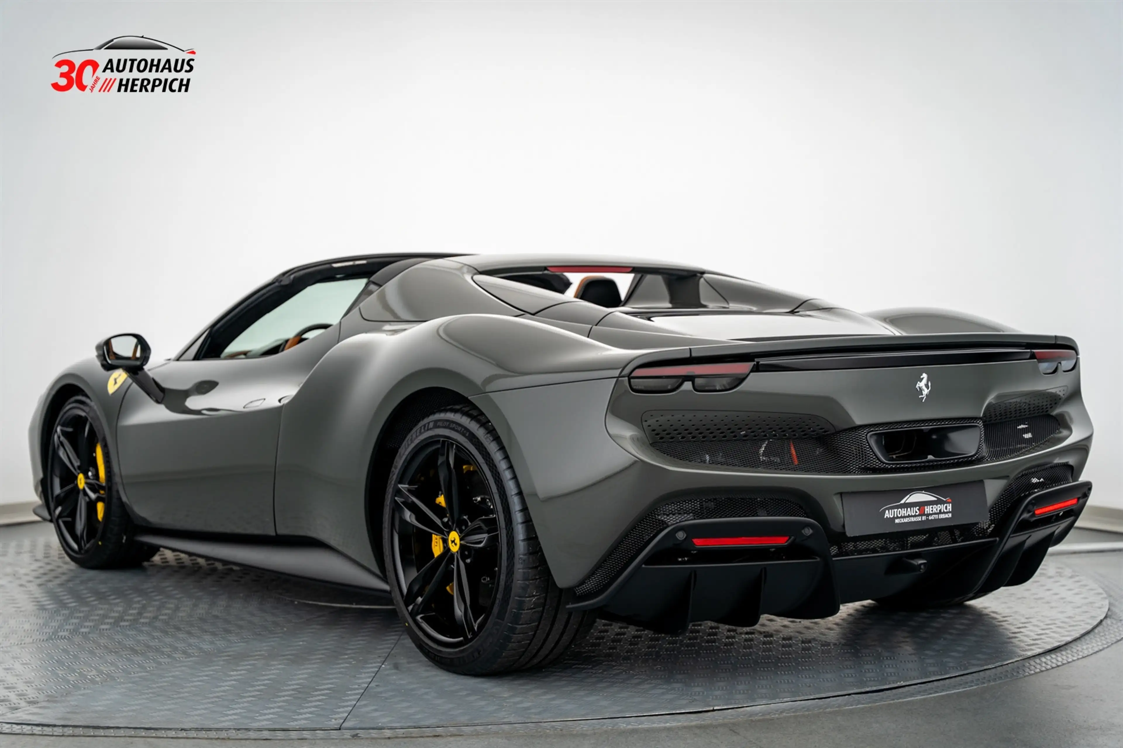 Ferrari 296 SCURO LIFT JBL ACC DAYTONA-RACING-SEATS — photo 3