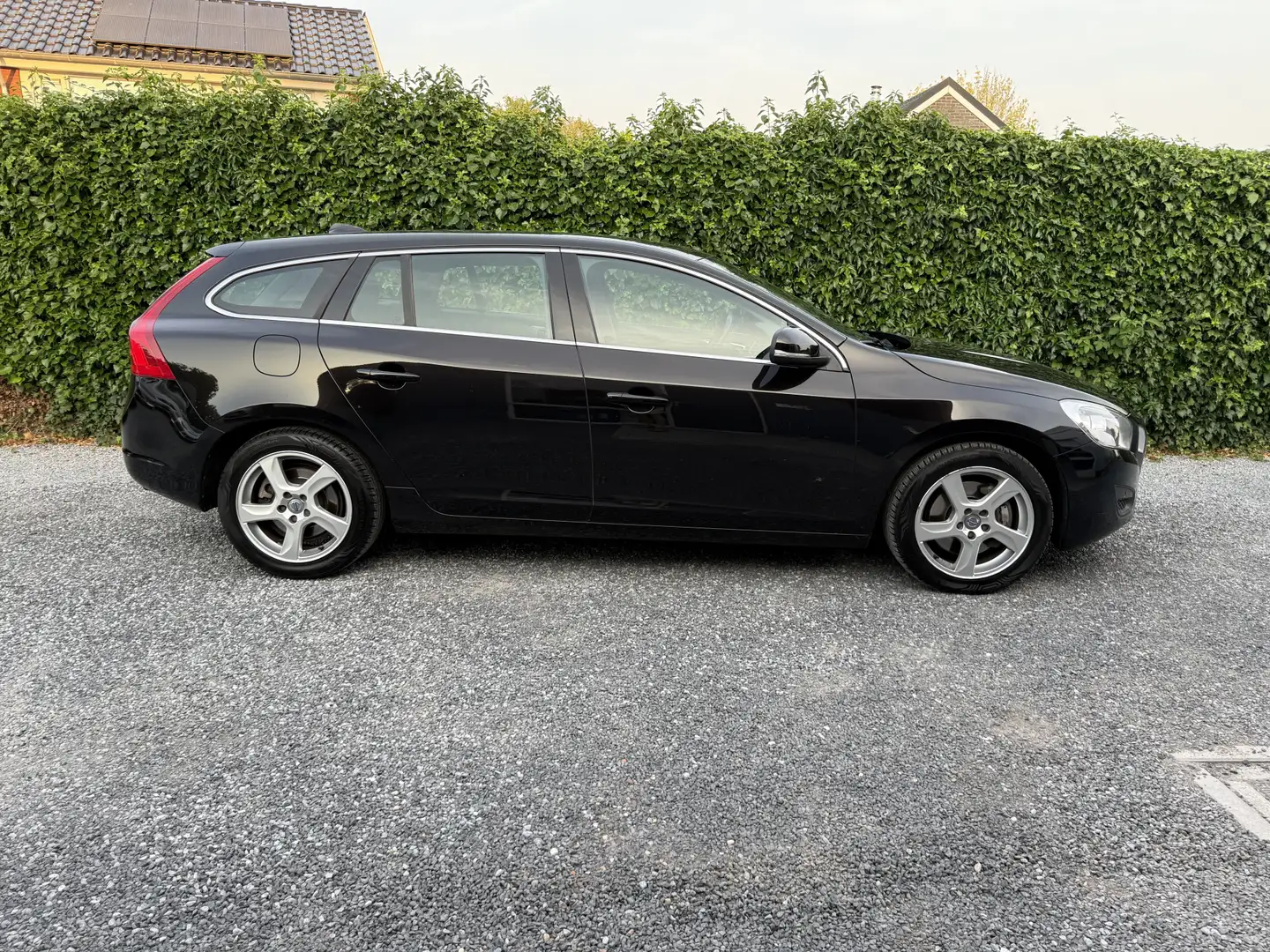 Volvo V60 2.0T Momentum | Leer | Navi | Autom. Airco | Cruis Nero - 2