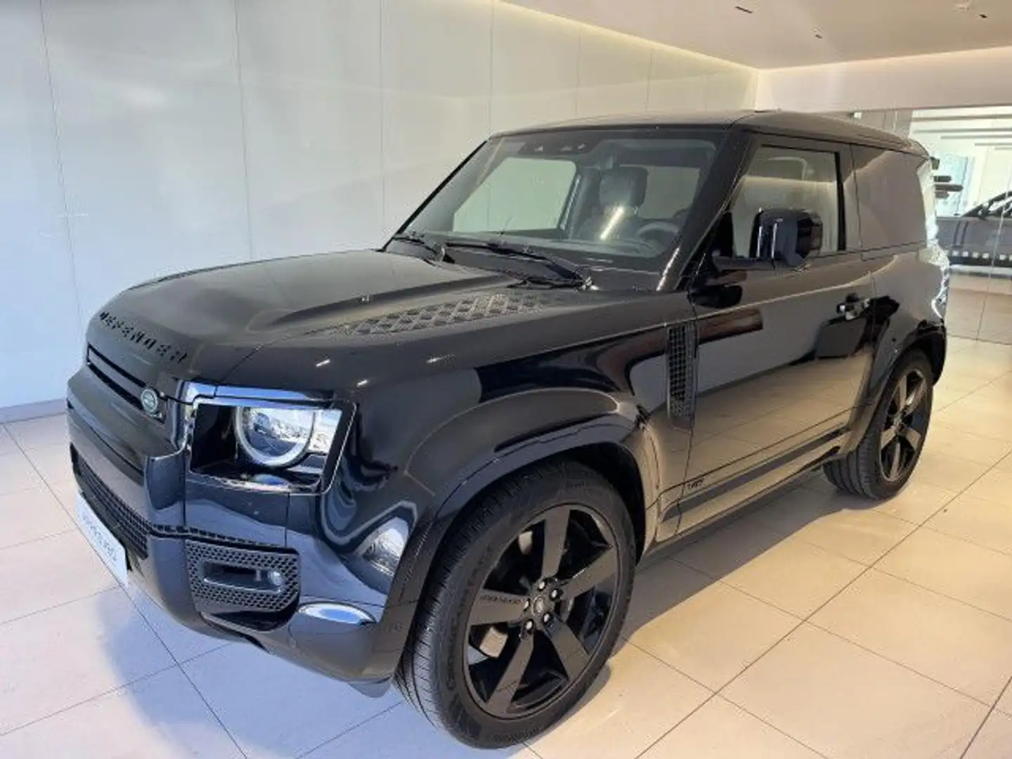 Land Rover Defender 90 P525 V8 Black Pack 22 Zoll Bluetooth Schwarz - 1