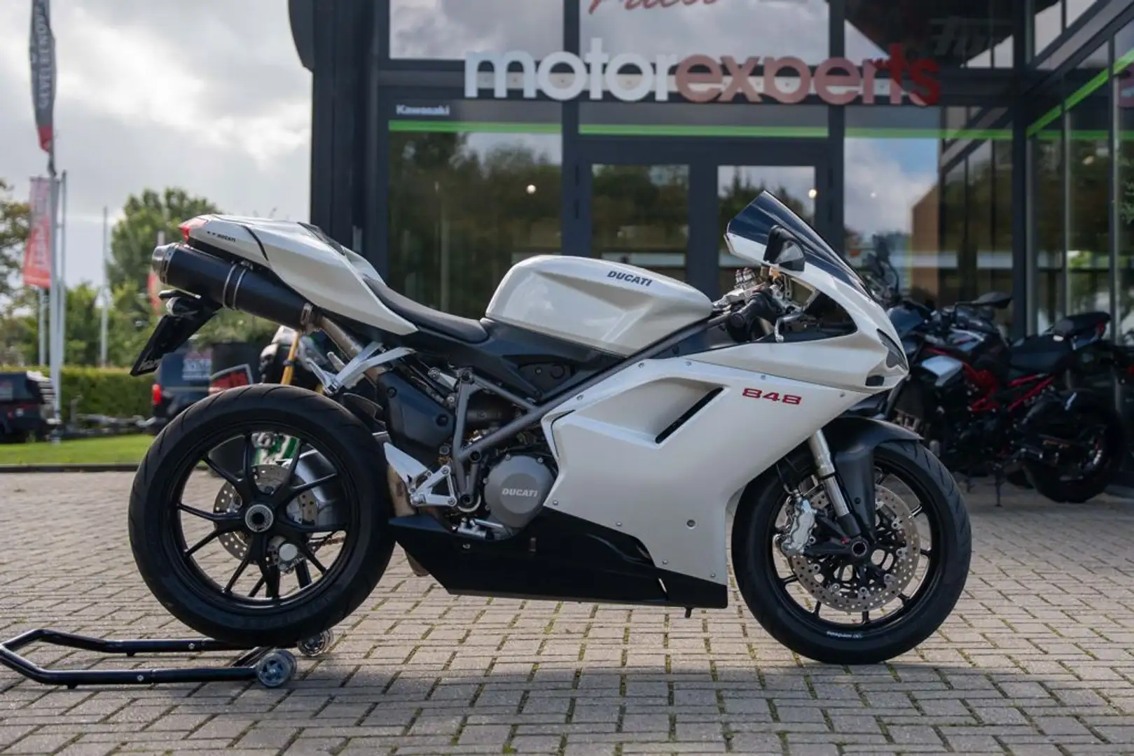 Ducati 848 - 1