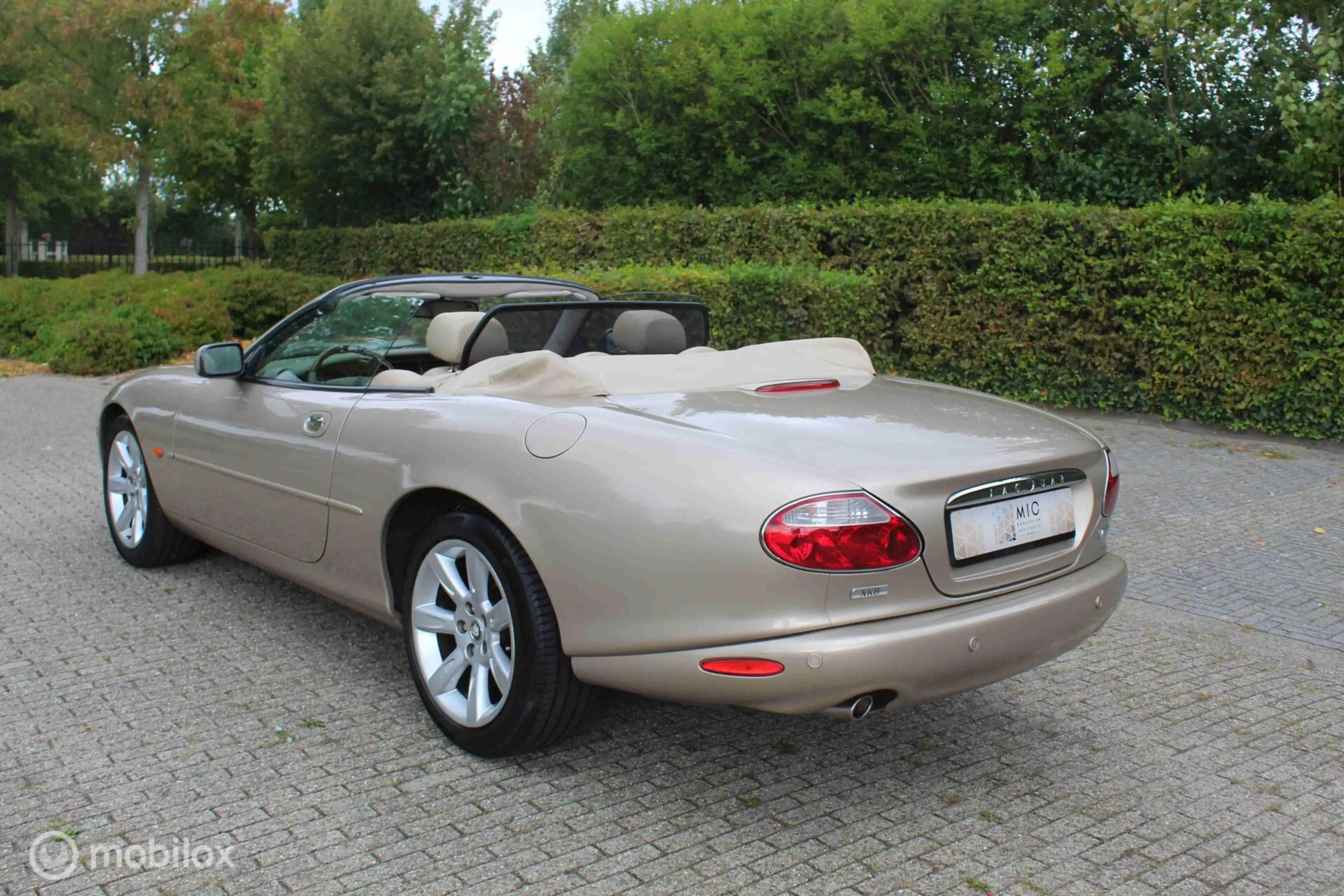 Jaguar XK8 4.2 V8 Convertible | Topstaat! | Zeldzaam fraai. — photo 23