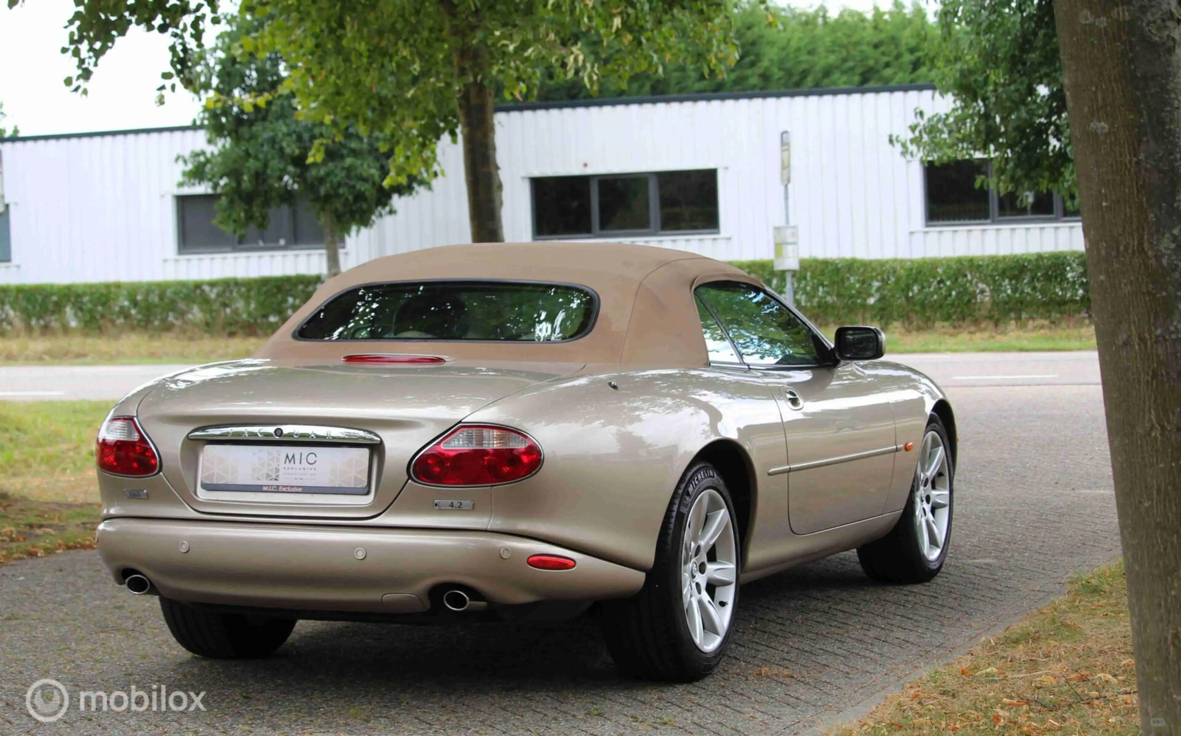 Jaguar XK8 4.2 V8 Convertible | Topstaat! | Zeldzaam fraai. — photo 8