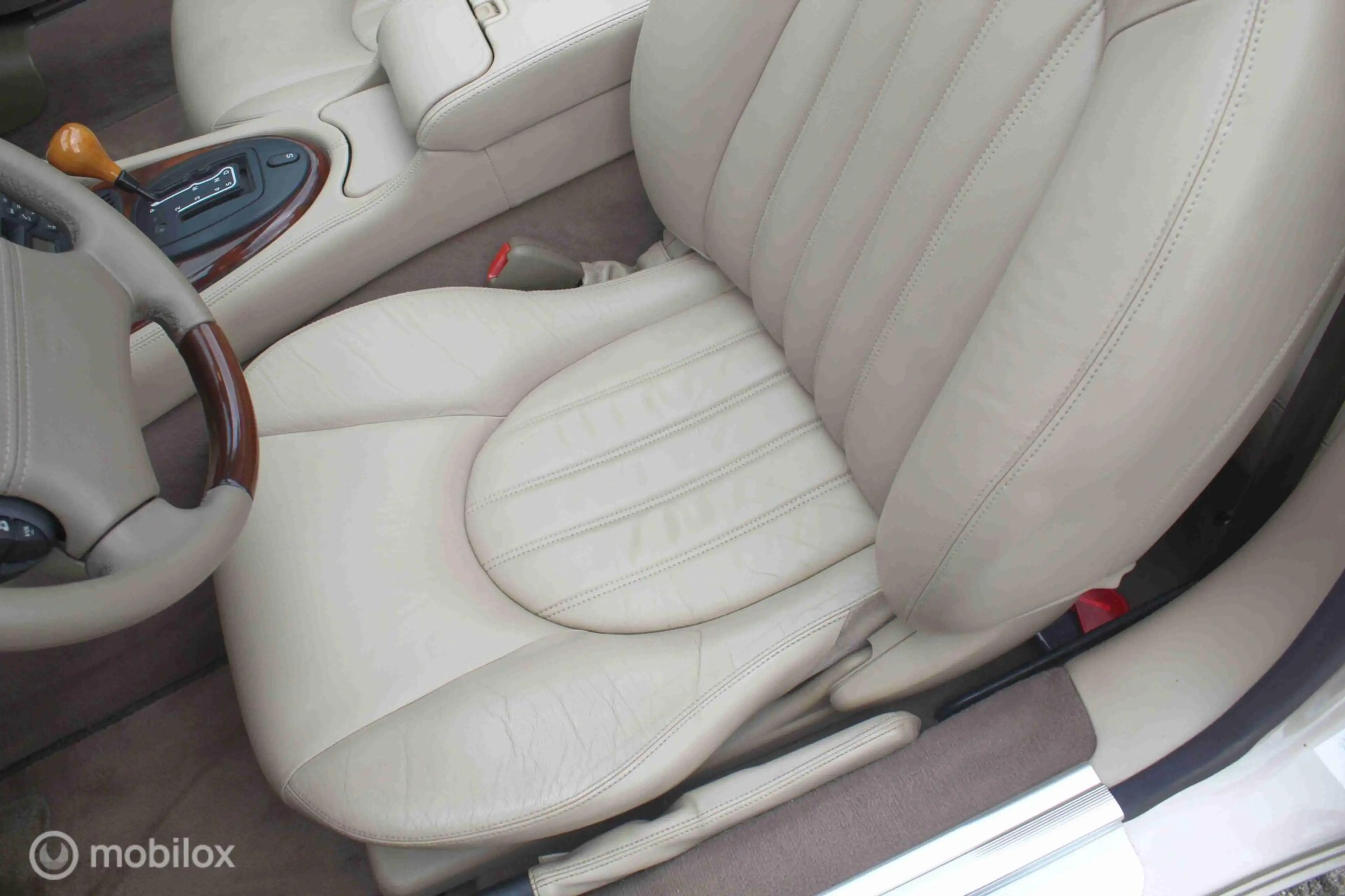 Jaguar XK8 4.2 V8 Convertible | Topstaat! | Zeldzaam fraai. — photo 45
