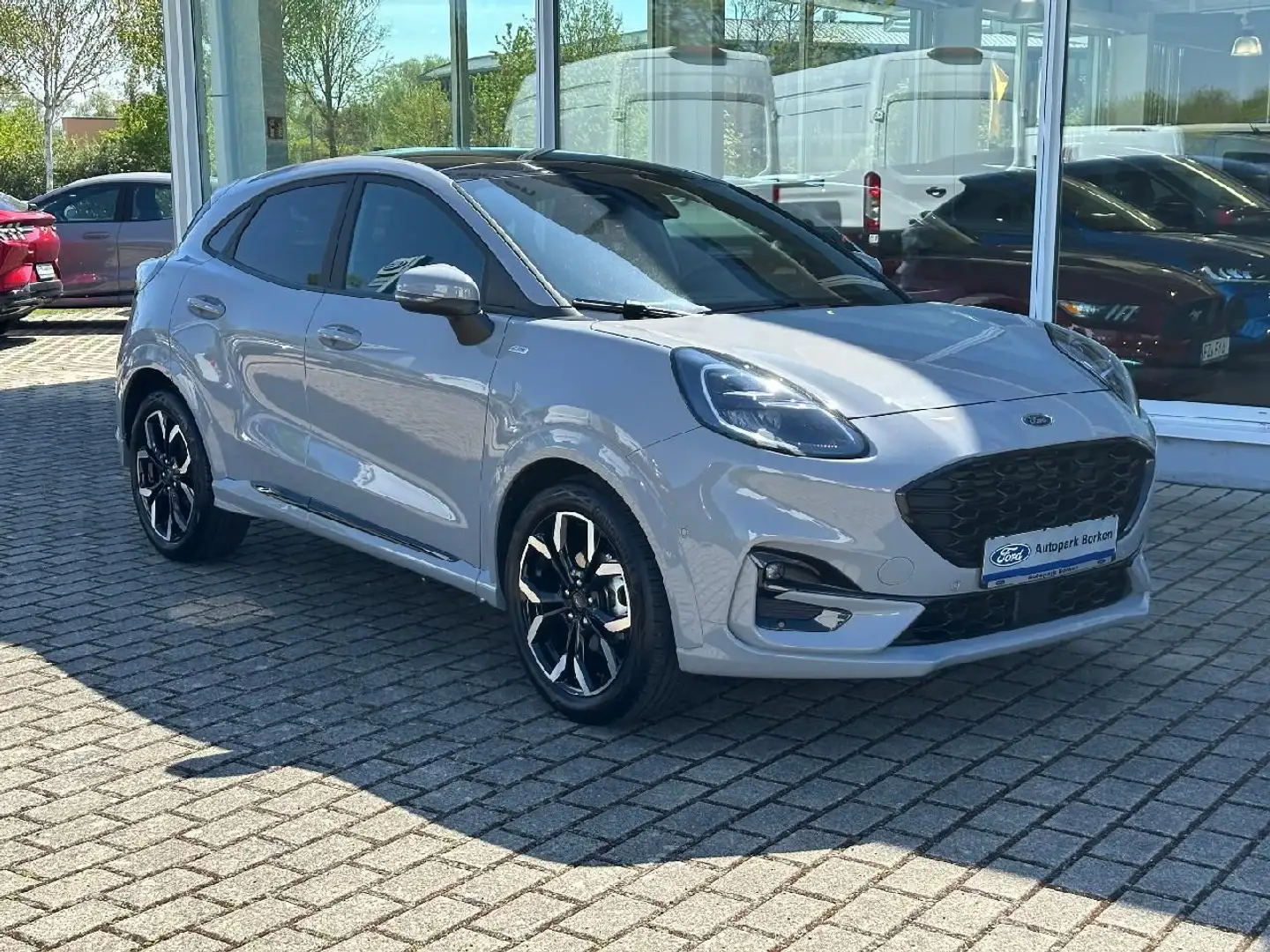 Ford Puma Hybrid ST-Line X Panorama AHK Winter Paket Grey - 1