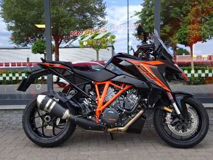 KTM 1290 Super Duke GT SUPERDUKE