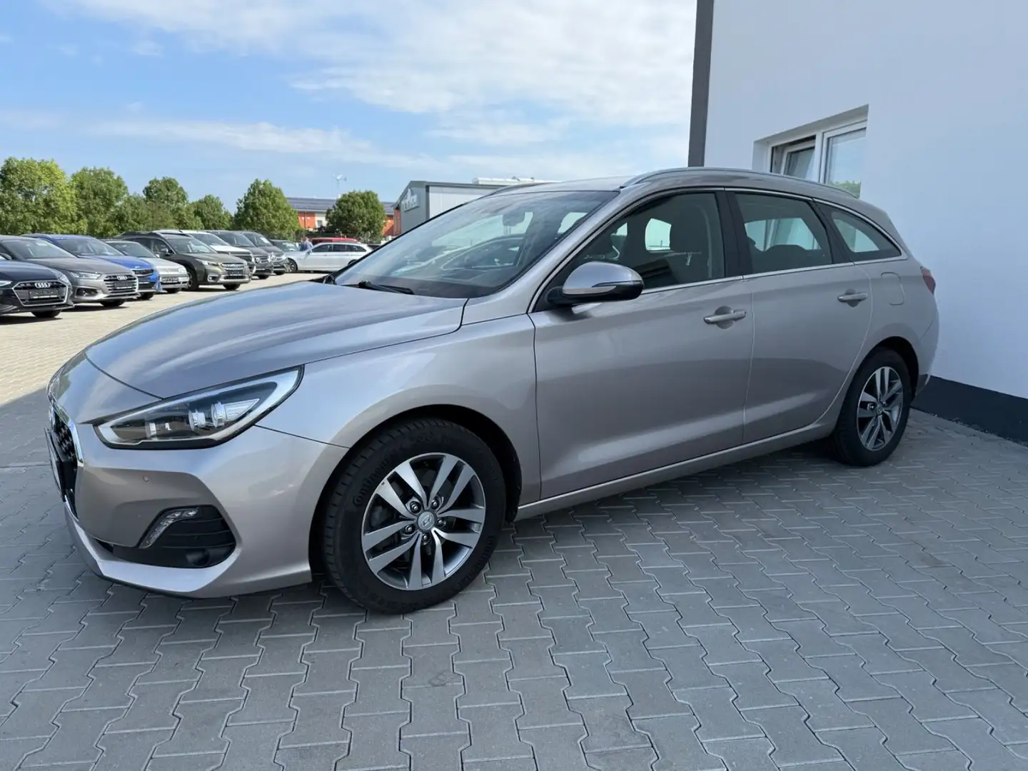 Hyundai i30 cw Premium Grijs - 2