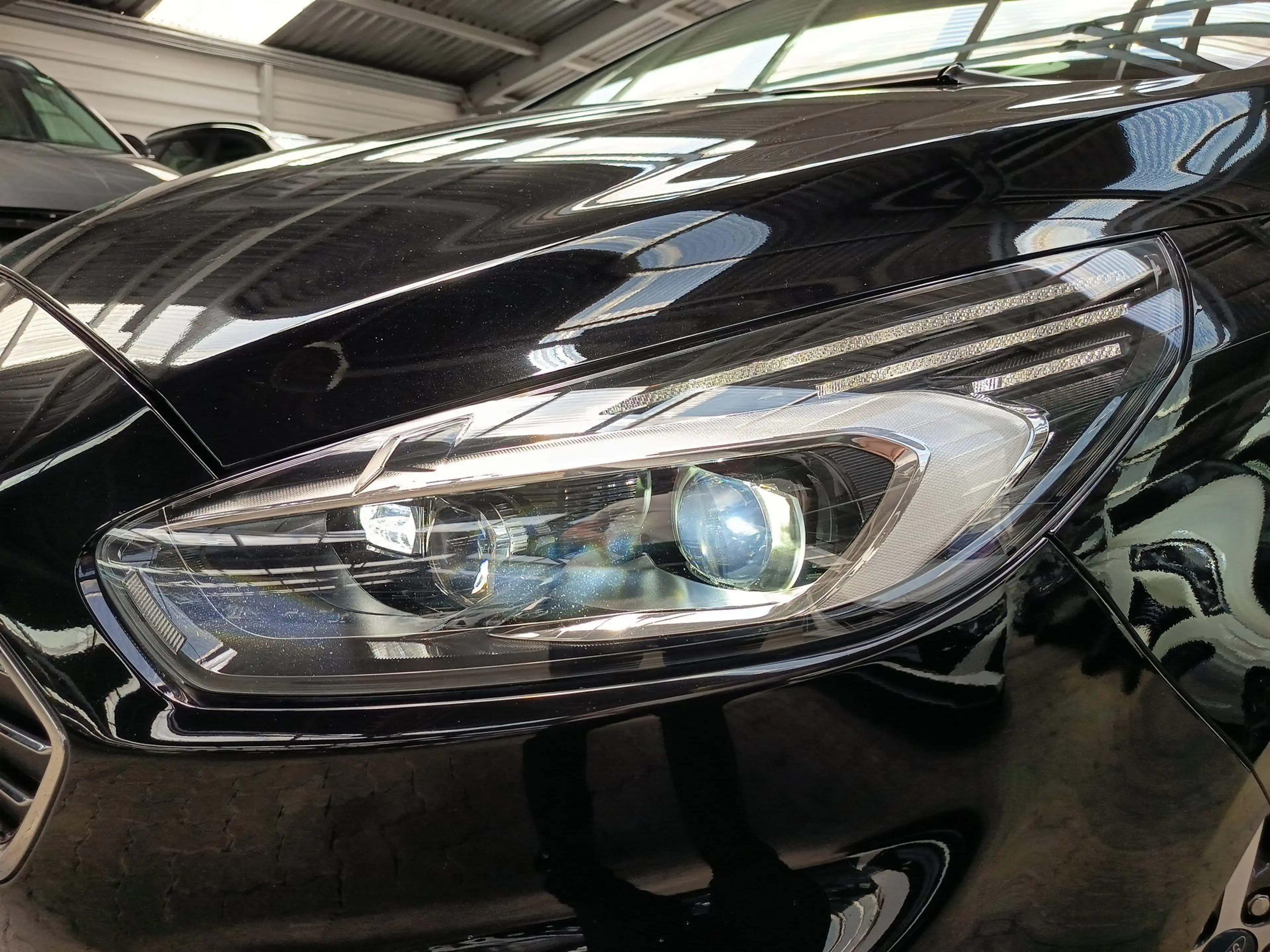 Ford Galaxy Titanium — photo 6