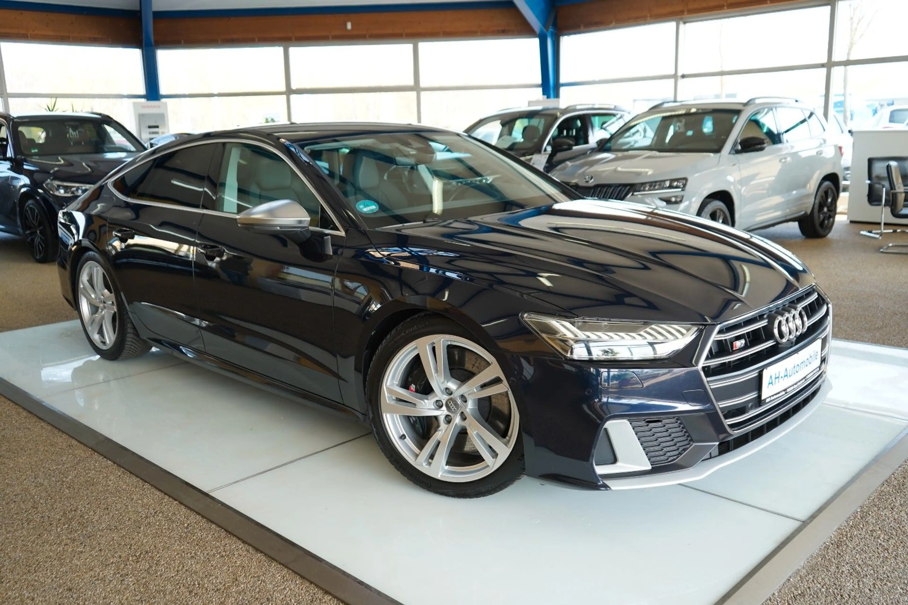 Audi S7 Sportback 3.0 TDI quattro Bi-XENON / NAVI — photo 2