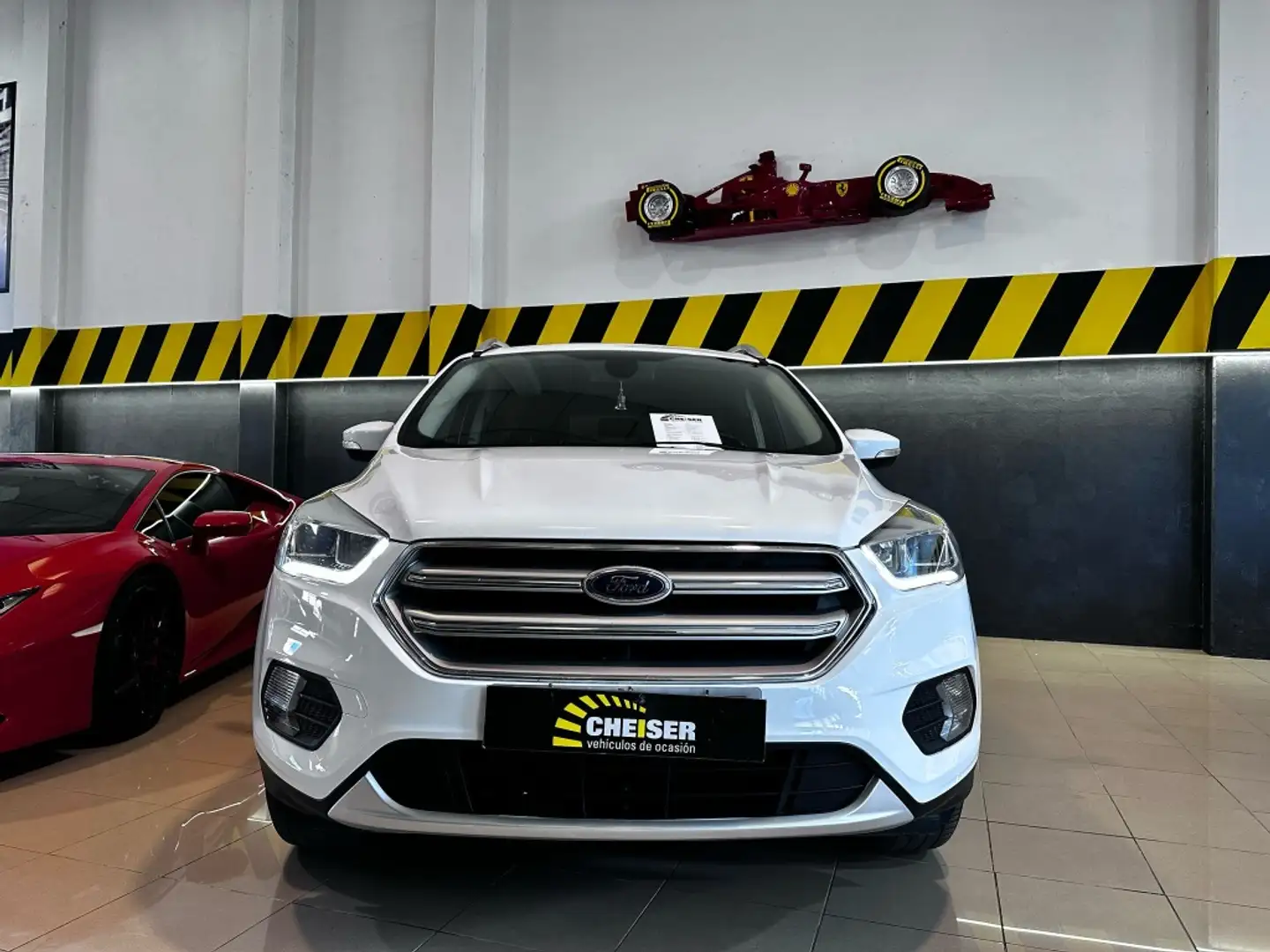 Ford Kuga 1.5TDCi Auto S&S Titanium 4x2 120 Weiß - 2
