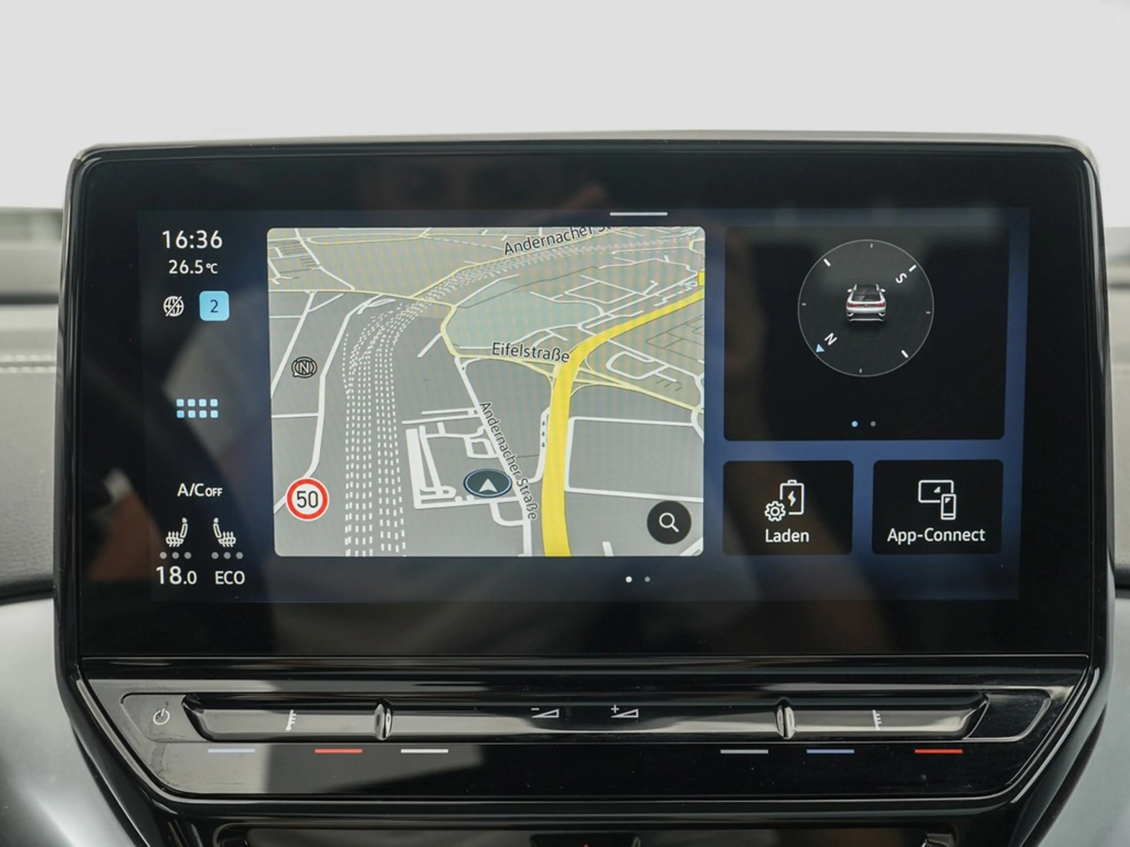 Volkswagen ID.4 Pro 195kW 4Motion AHK/Pano/RFK — photo 15
