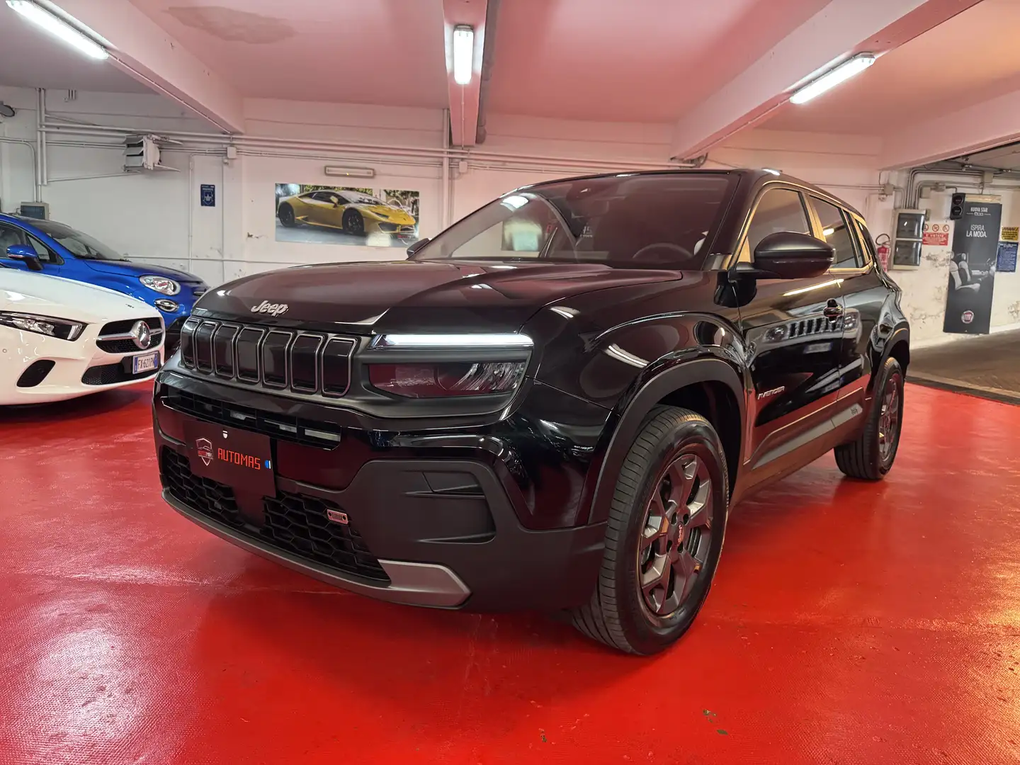 Jeep Avenger 1.2 turbo Longitude 100cv NO VINCOLI FINANZIARI Zwart - 1