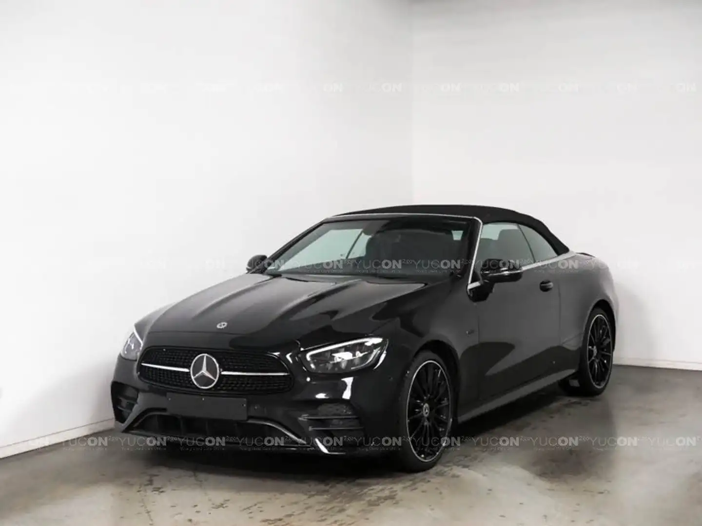 Mercedes-Benz E 300 E300d 4M Cabrio AMG Night Edition Busin AIRSCARF Nero - 2