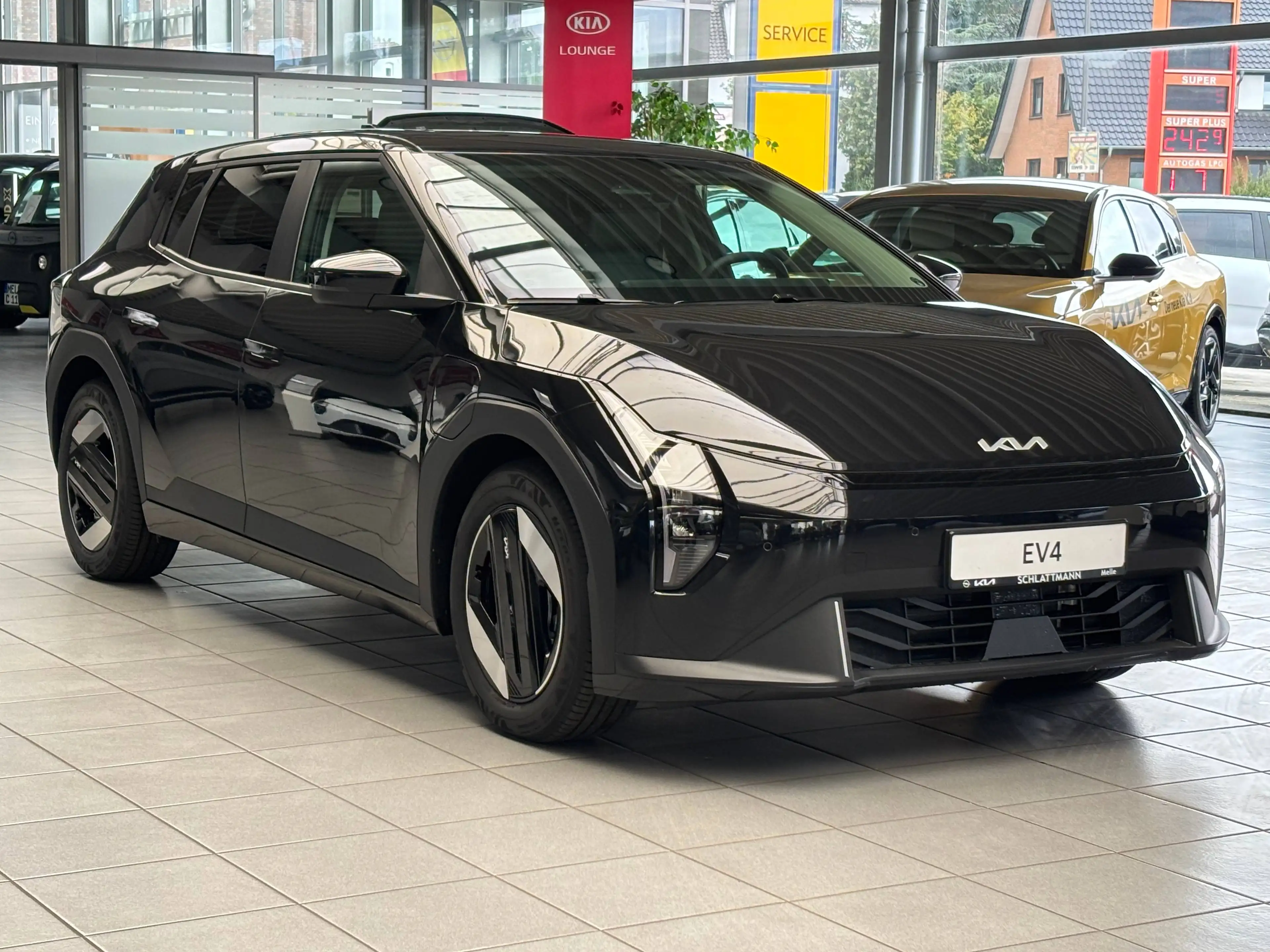 Kia EV4 58,3-kWh-Batterie I Earth I Upgrade Paket I 4xSHZ I NAVI I LED I Totwinkel I DAB I RFK I — photo 4