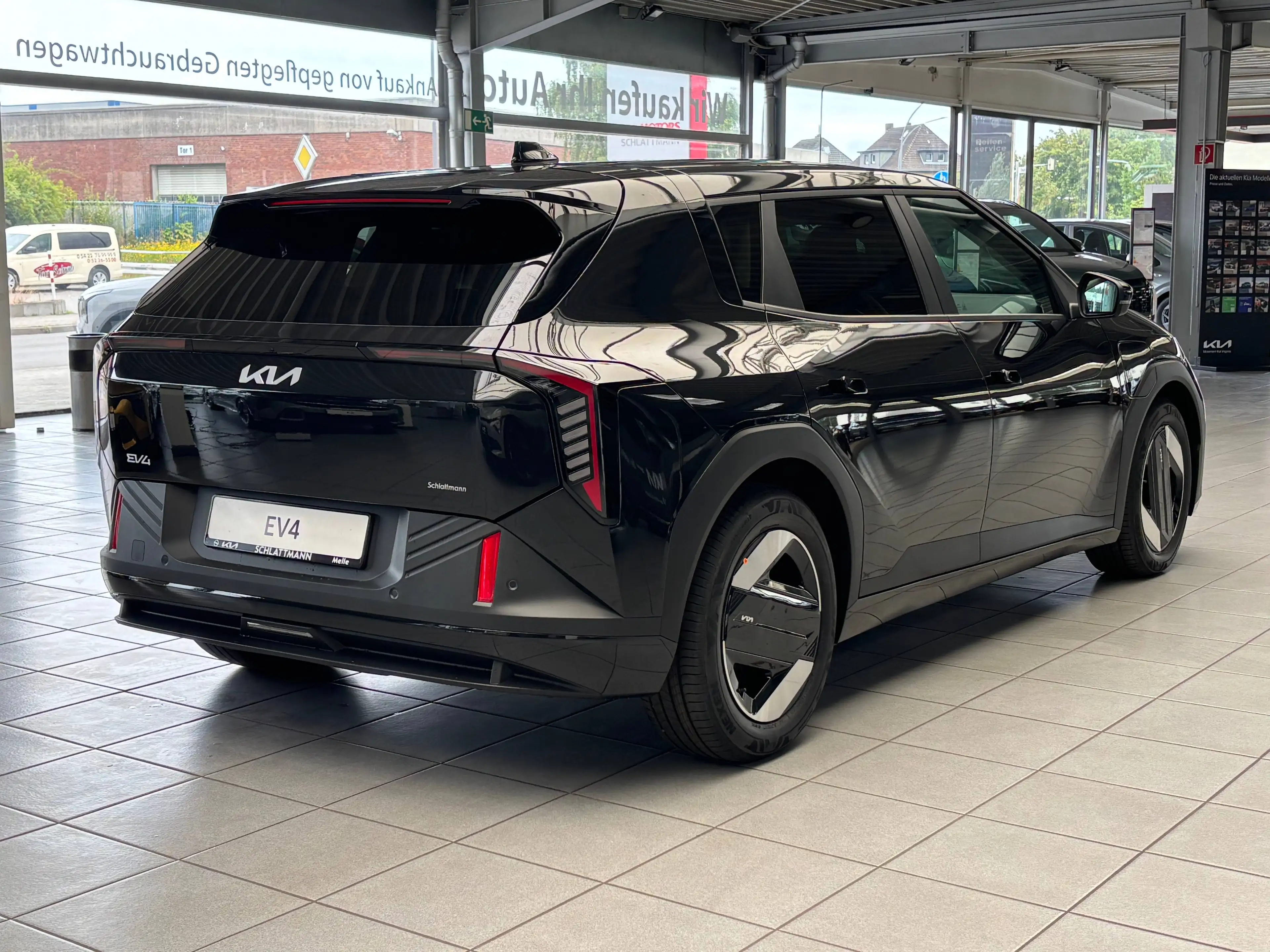 Kia EV4 58,3-kWh-Batterie I Earth I Upgrade Paket I 4xSHZ I NAVI I LED I Totwinkel I DAB I RFK I — photo 9