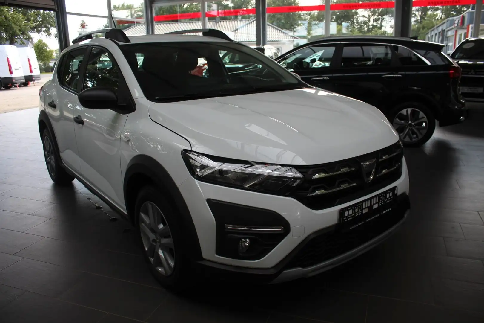 Dacia Sandero III Stepway Essential Fehér - 2