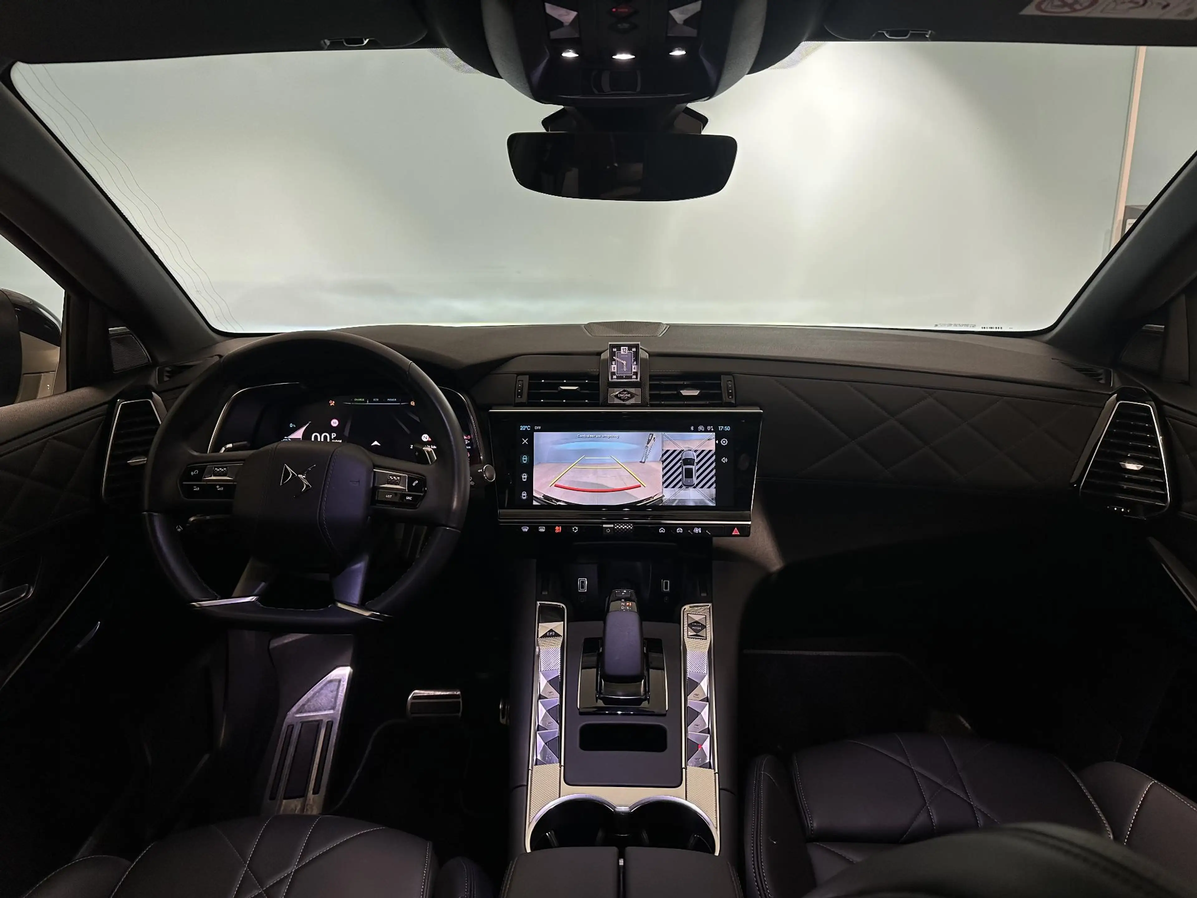 DS Automobiles DS 7 1.6 PHEV 300 4x4 Pallas | Panoramisch schuif-, kan — photo 12