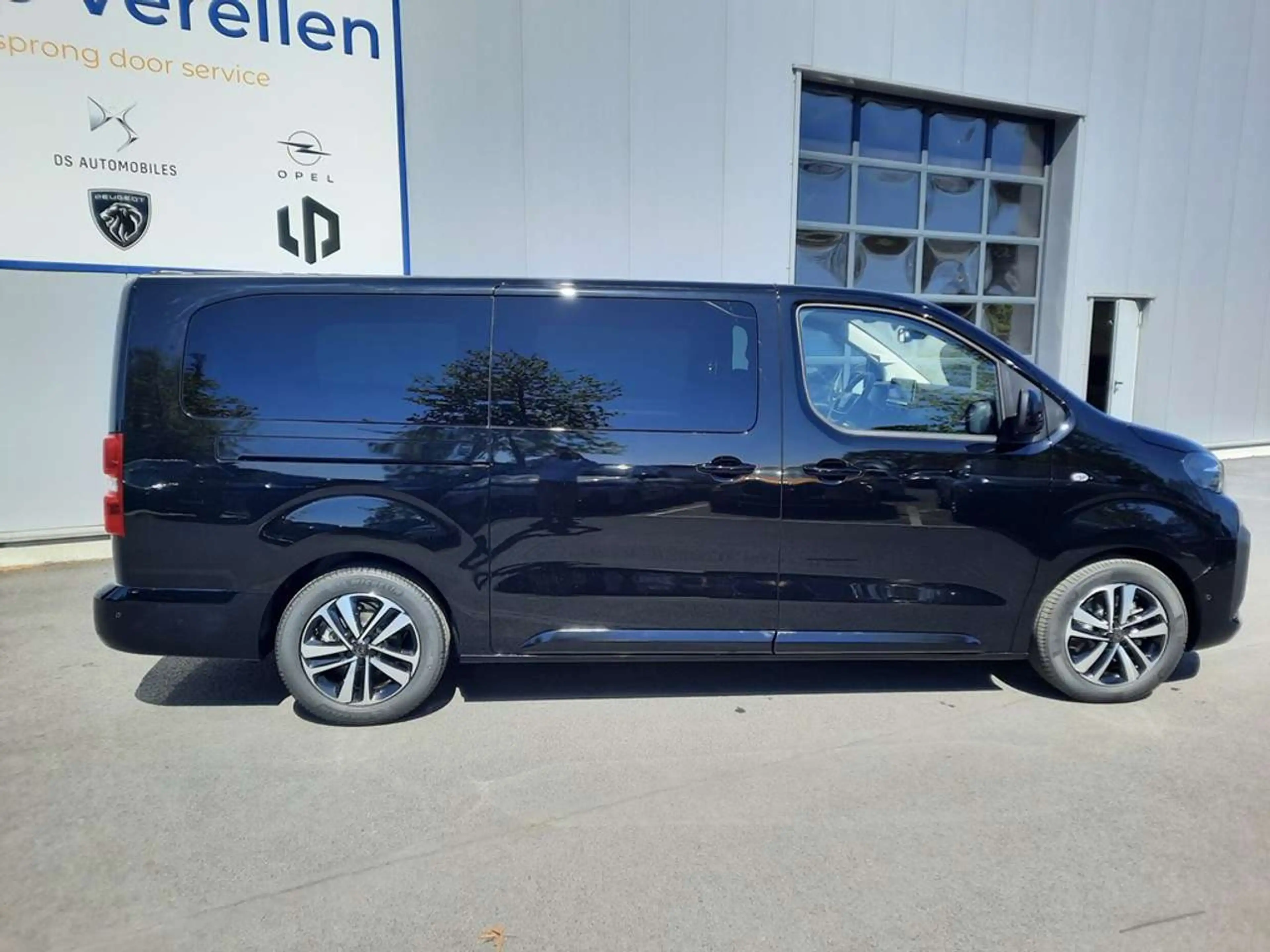 Peugeot Traveller Dubbel Cab. 0KM PANO DAK Elektr. Schuifd. — photo 6