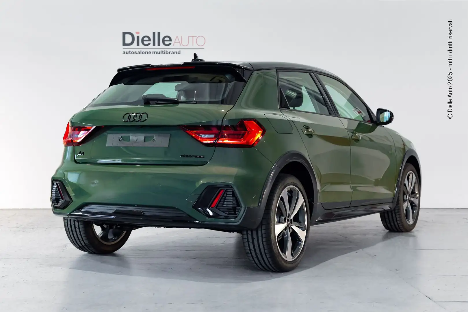 Audi A1 A1 allstreet 30 TFSI S tronic Identity Contrast 1 Groen - 2