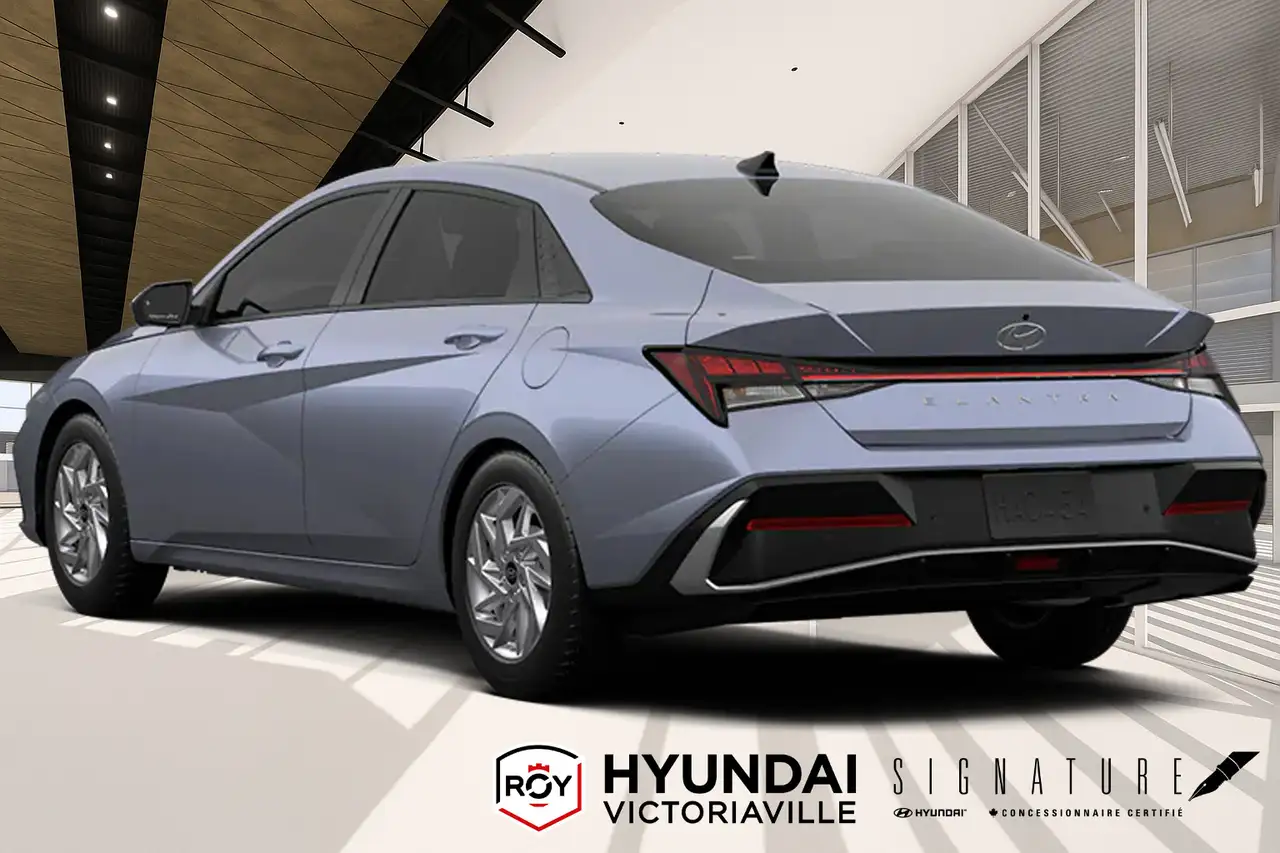 Hyundai ELANTRA снимка Hyundai ELANTRA