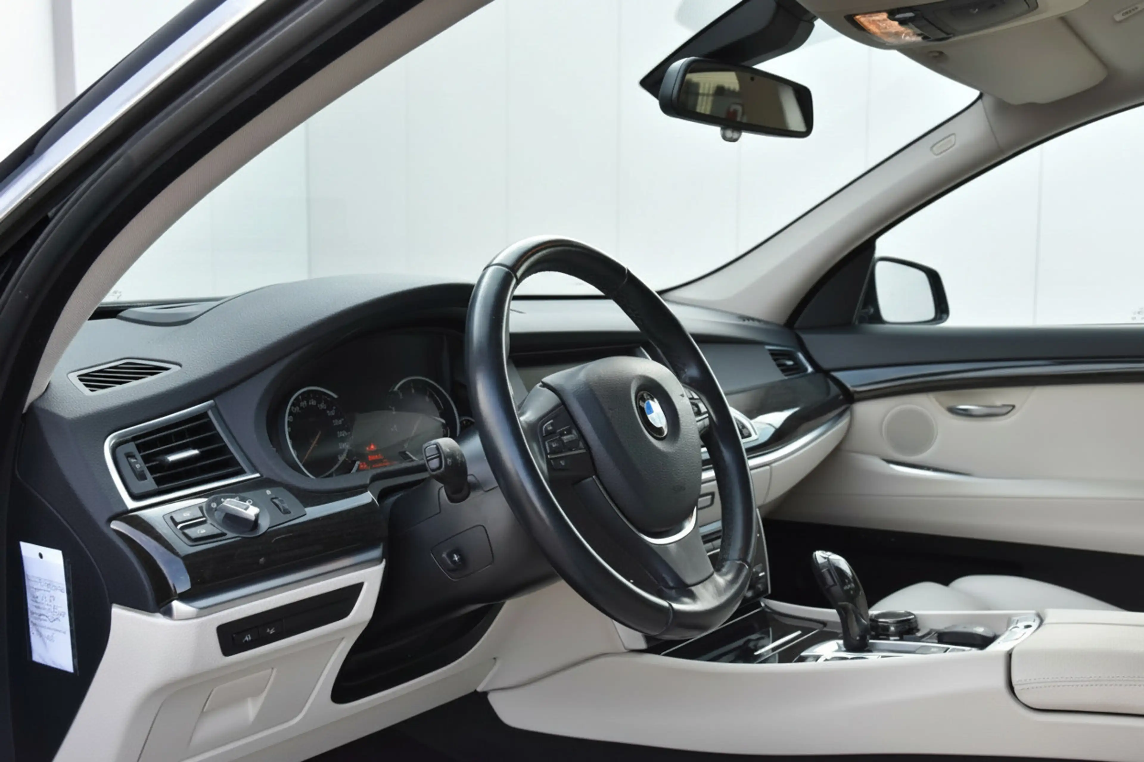 BMW 535 5-serie Gran Turismo 535i High Executive — photo 9