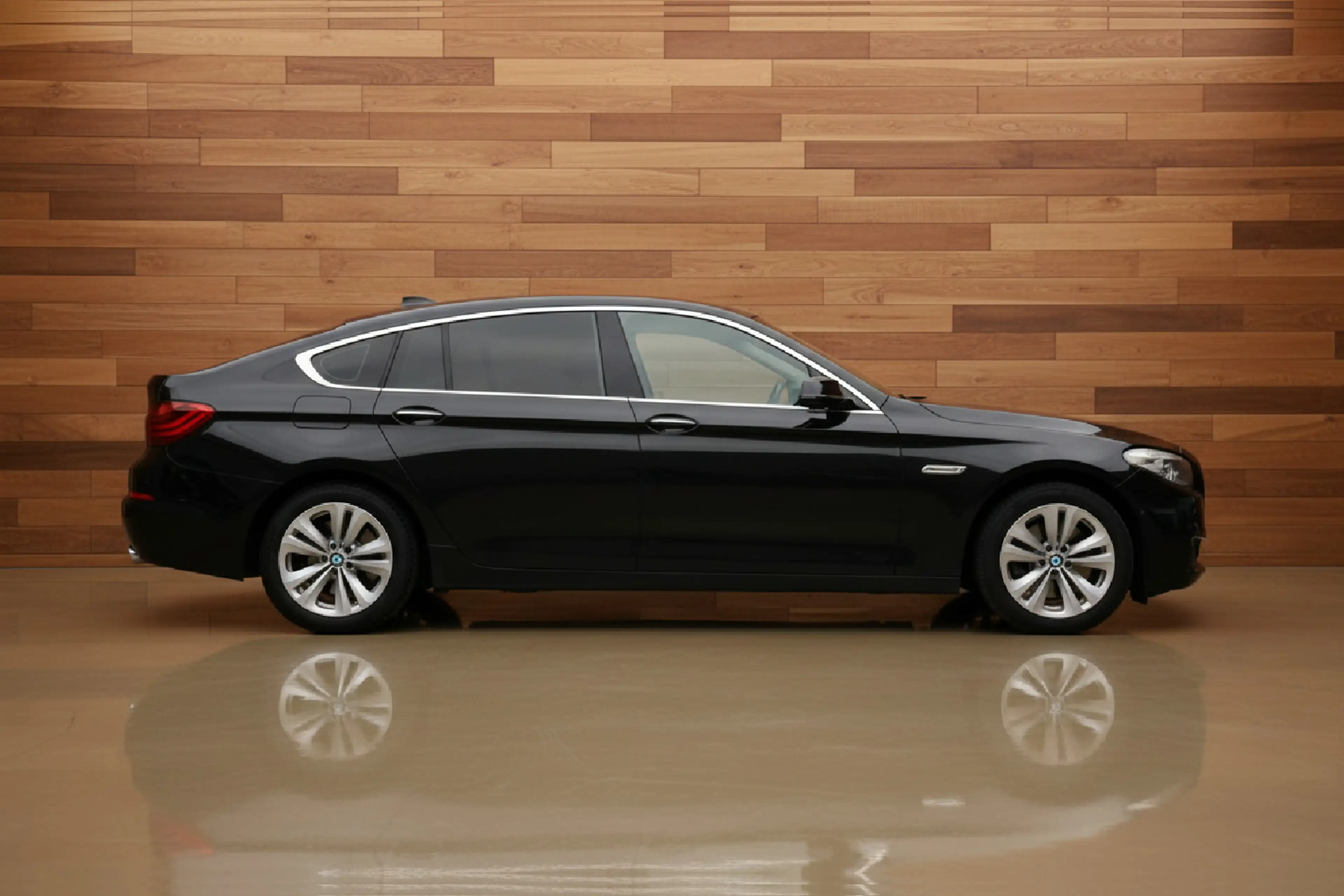 BMW 535 5-serie Gran Turismo 535i High Executive — photo 6
