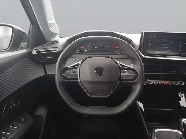 Peugeot 208 view 13