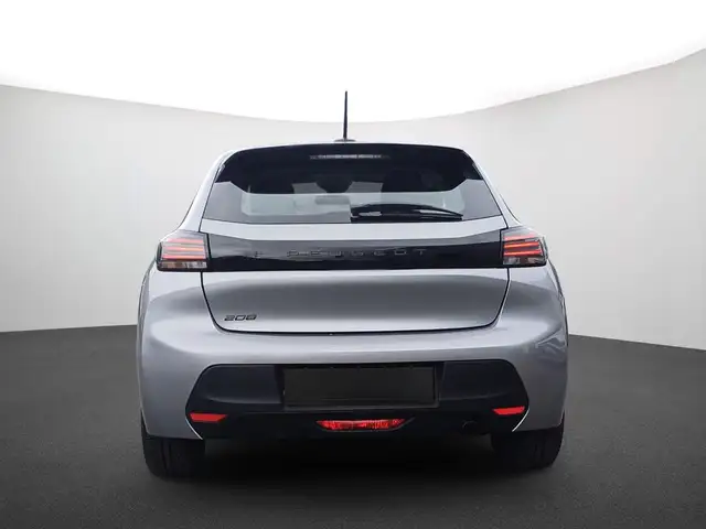 Peugeot 208 view 3