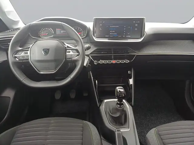 Peugeot 208 view 10