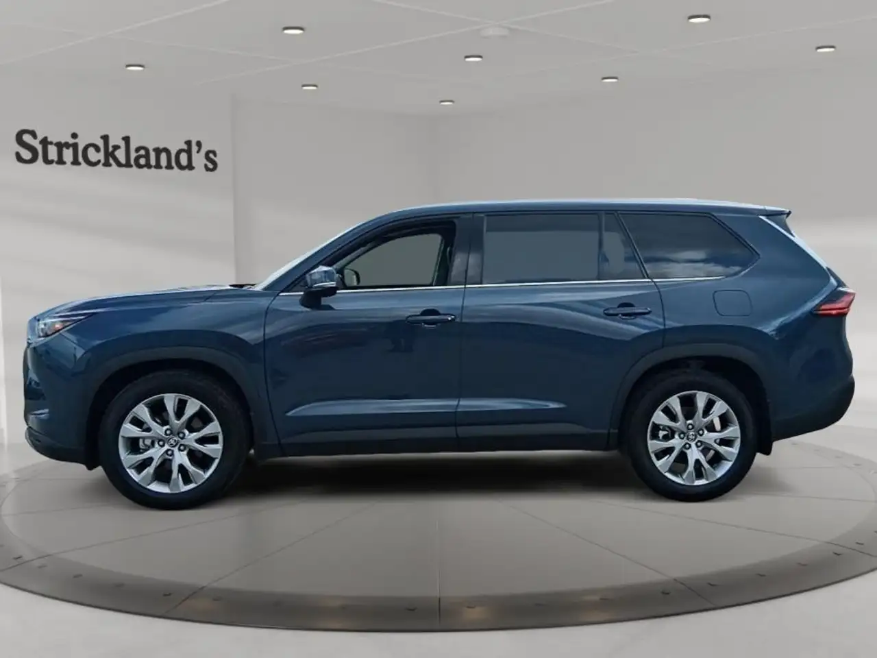 Toyota Grand Highlander photo Toyota Grand Highlander