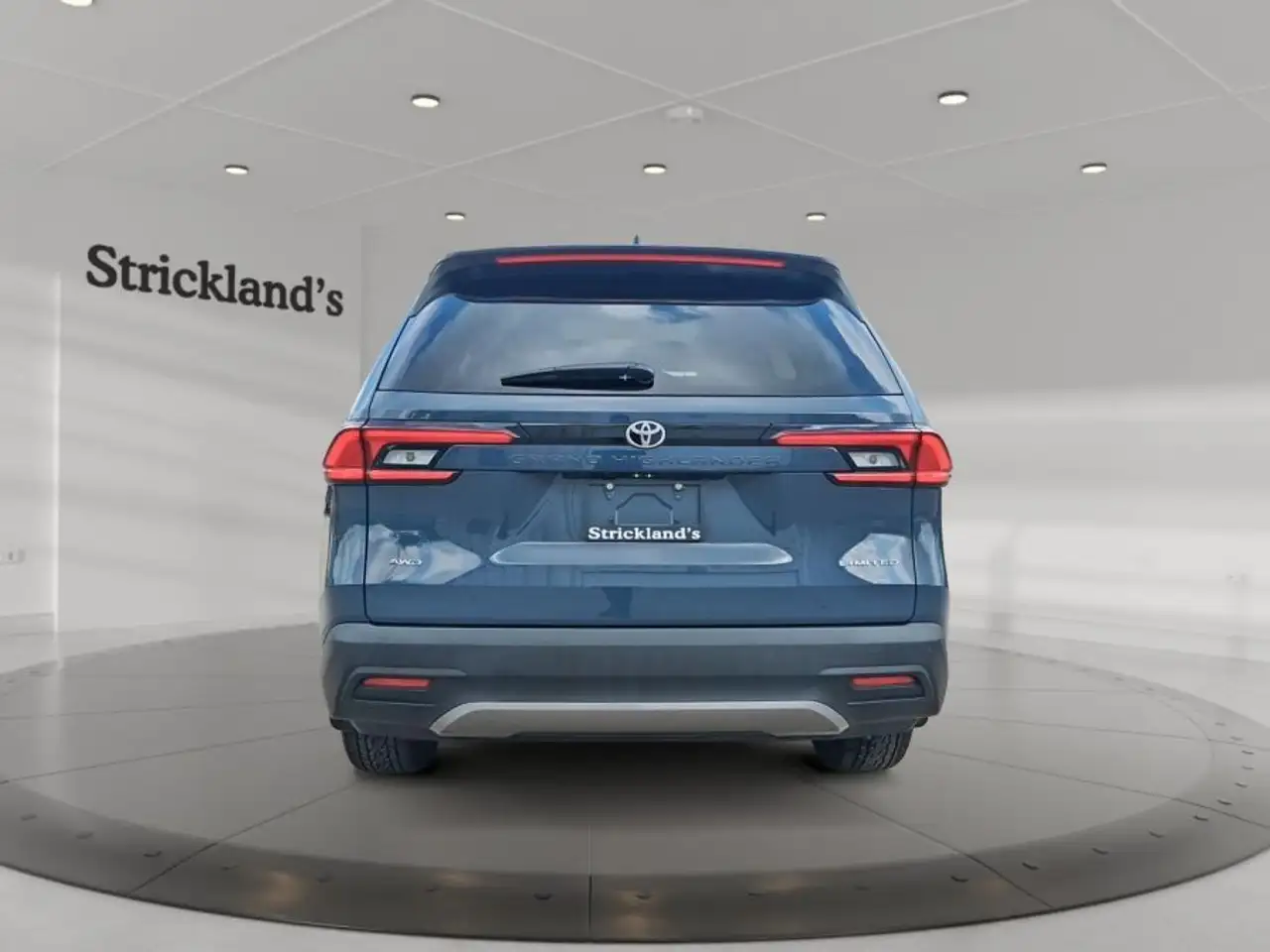 Toyota Grand Highlander photo Toyota Grand Highlander