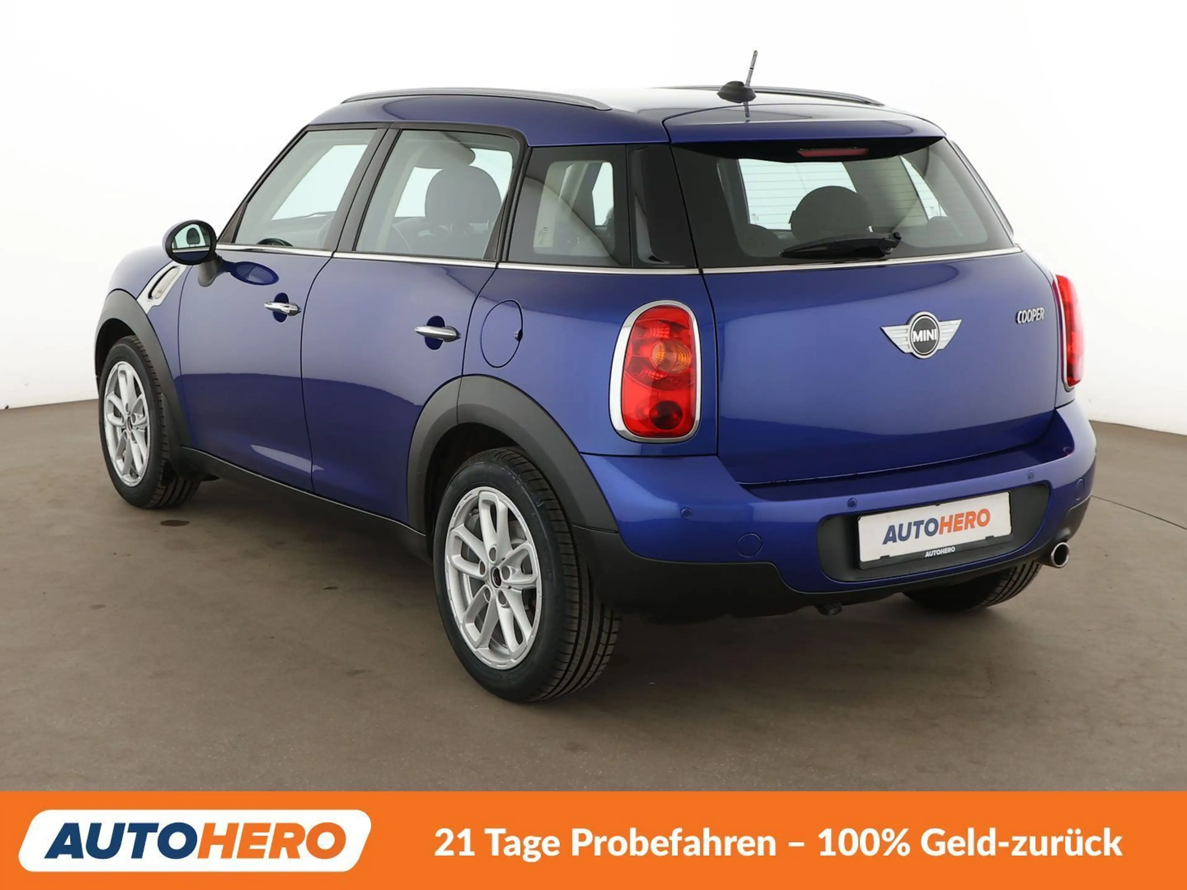 MINI Cooper D Countryman Cooper D*NAVI*TEMPO*PDC*SHZ*ALU*KLIMA* — photo 4