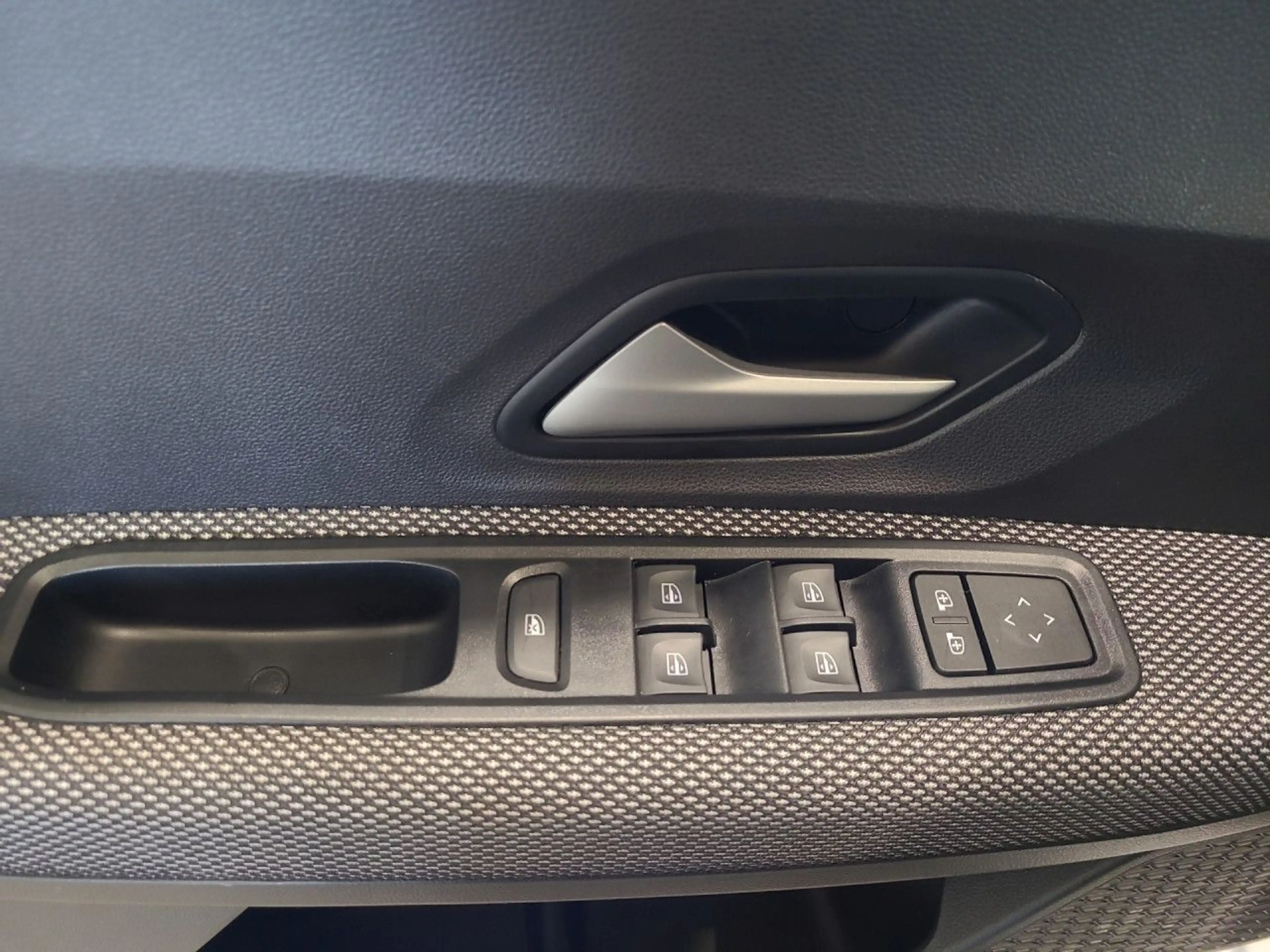Dacia Sandero Stepway Expression Sportpaket Bluetooth — photo 9