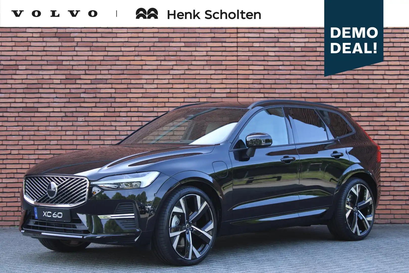 Volvo XC60 T6 Plug-in hybrid AWD Essential | 22'' Lichtmetale Zwart - 1