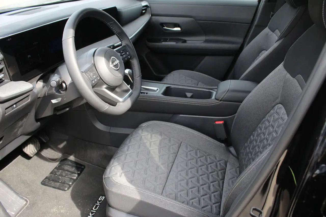 Nissan Kicks снимка Nissan Kicks