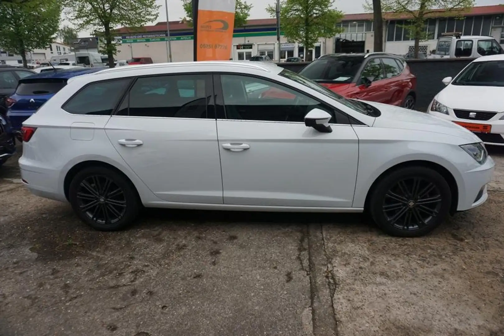 SEAT Leon Xcellence Blanc - 1