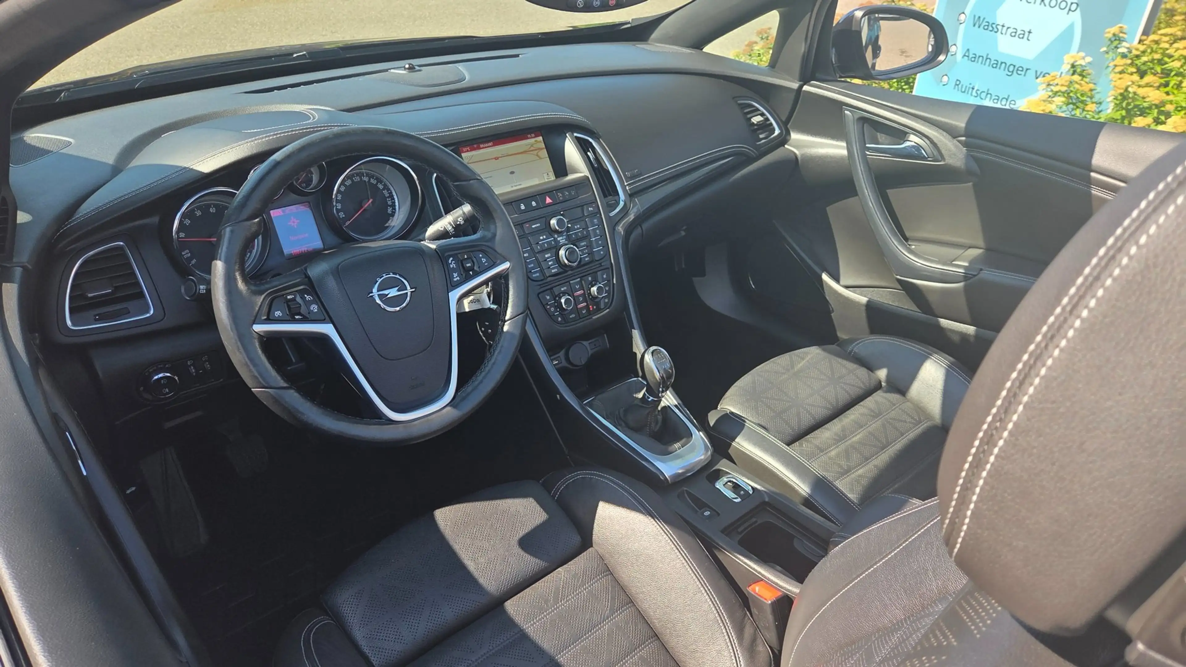 Opel Cascada 1.4 Turbo ecoFLEX Innovation Cabrio l Dealer onder — photo 2