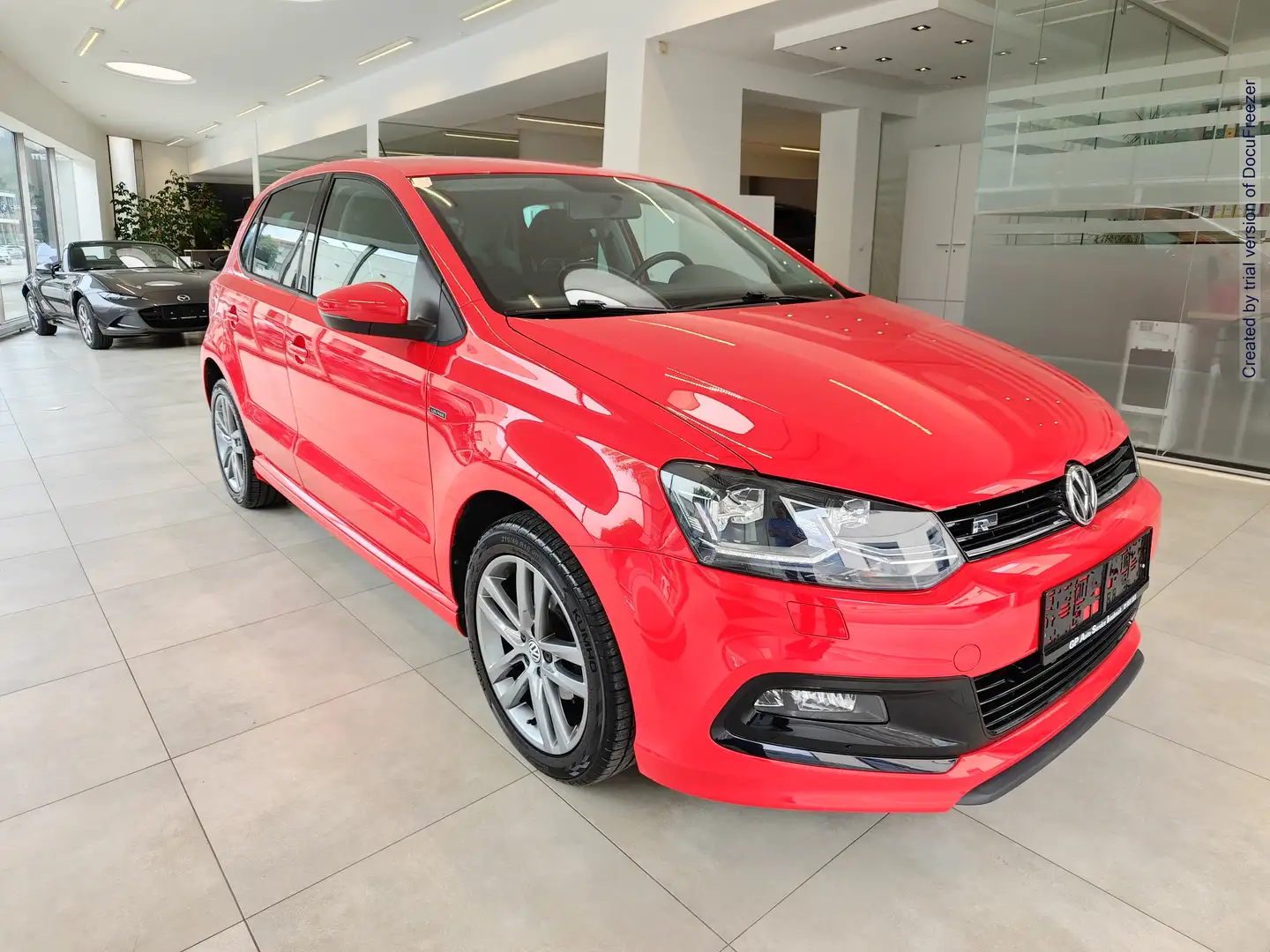 Volkswagen Polo Lounge BMT Rot - 2
